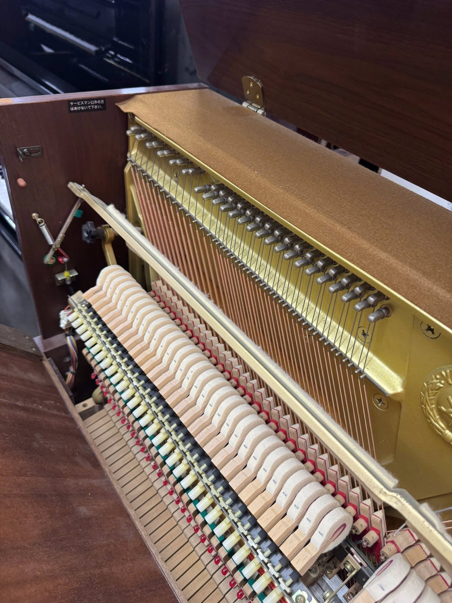 Đàn Piano Cơ Yamaha HQ100SX
