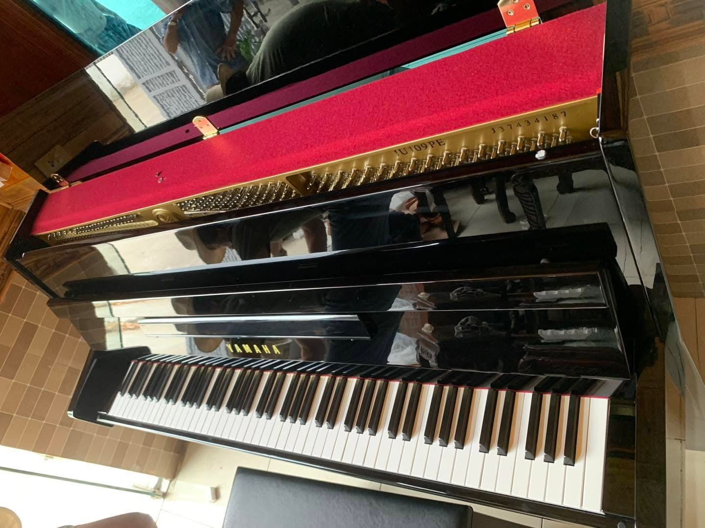 Đàn Piano Cơ Upright Yamaha JU109