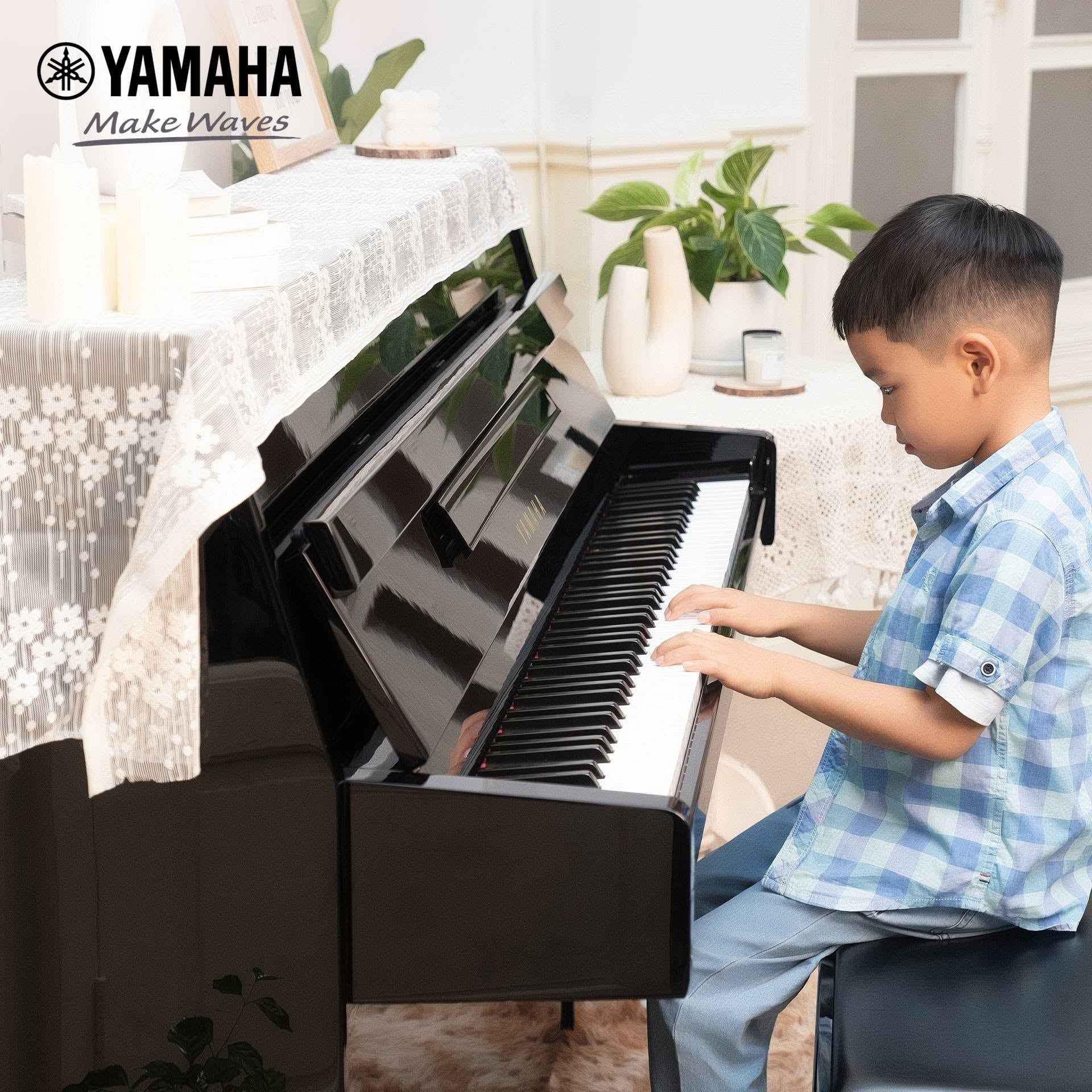 Đàn Piano Cơ Upright Yamaha JU109