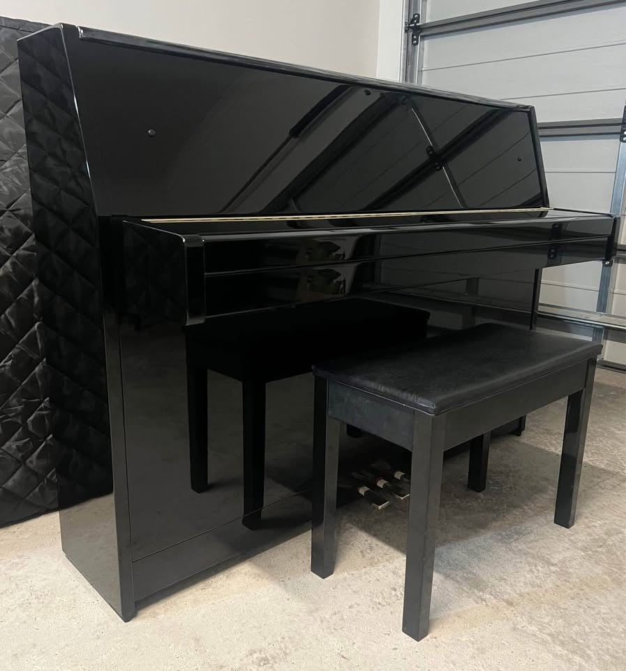 Đàn Piano cơ Yamaha LU90