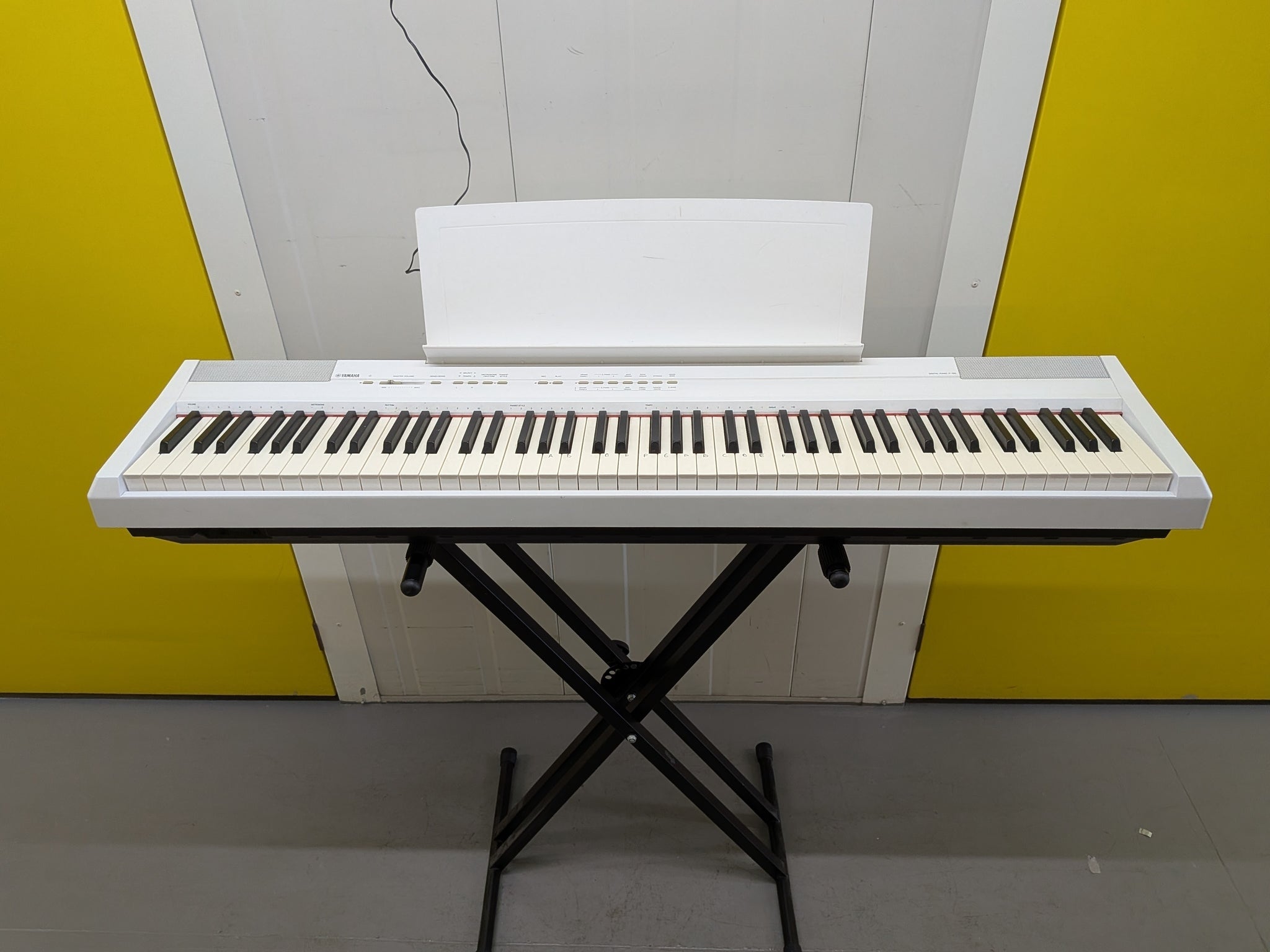 Đàn Piano Điện Yamaha P105