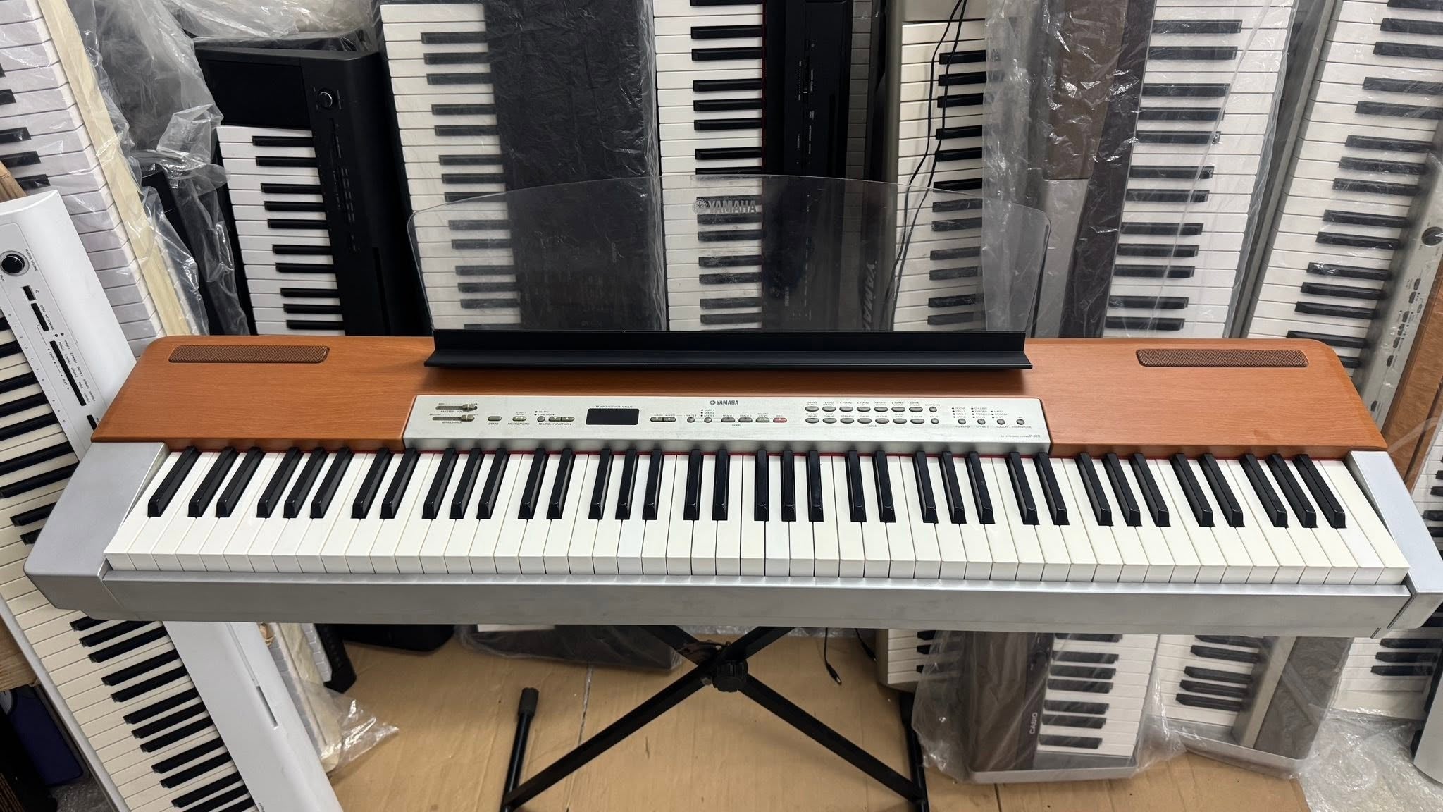 Đàn Piano Điện Yamaha P120S