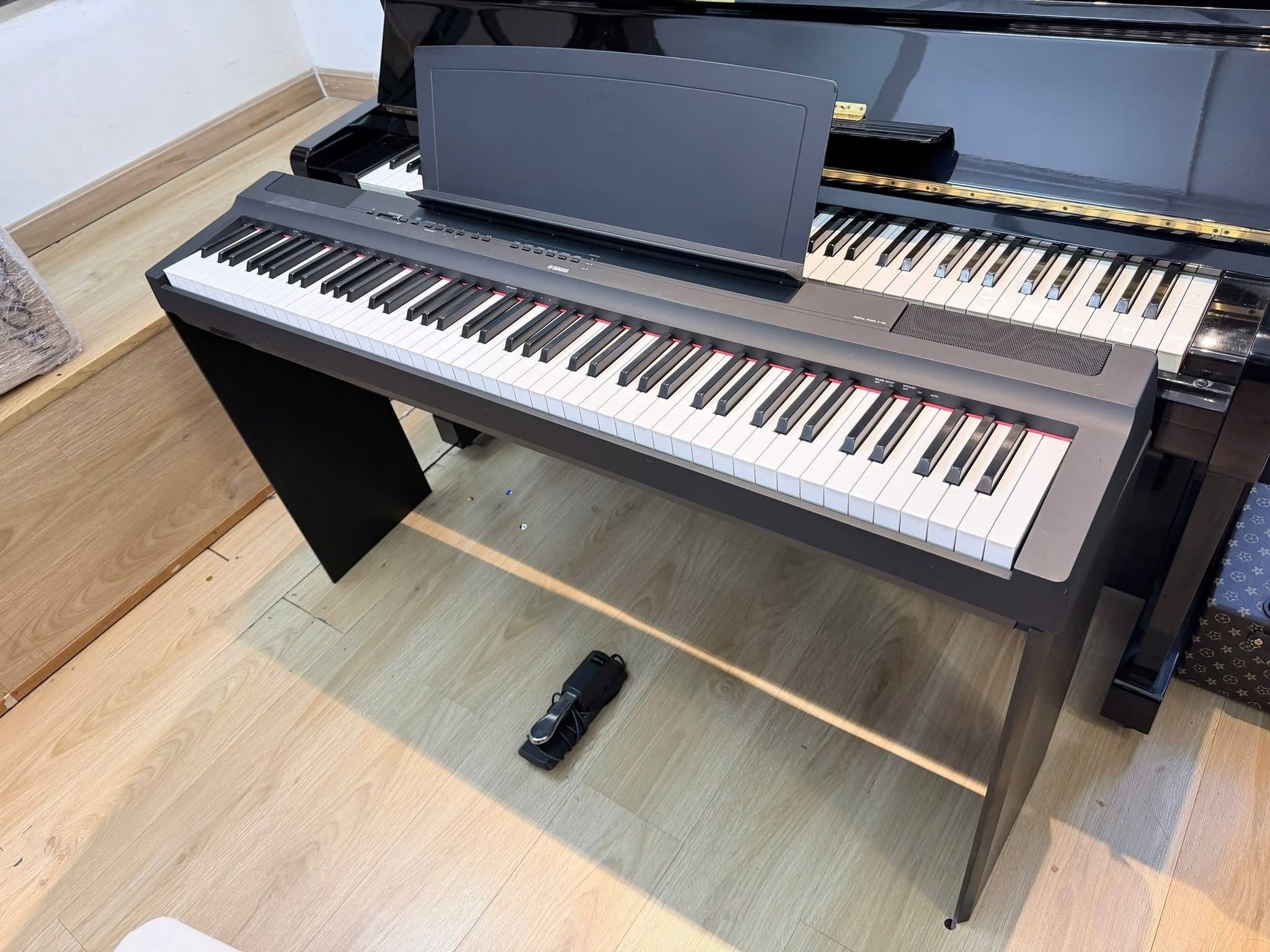 Đàn Piano Điện Yamaha P125