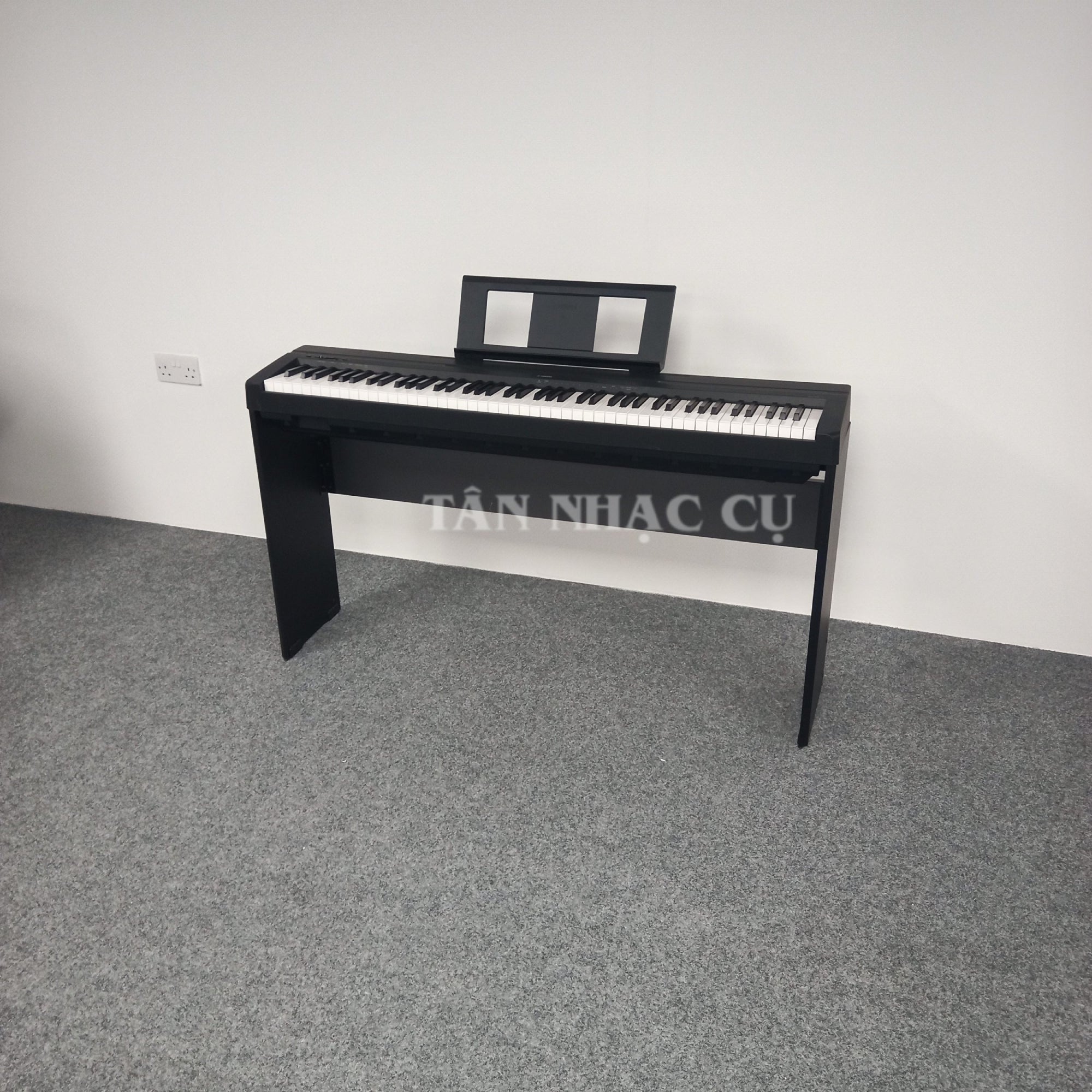 Yamaha P45 Piano