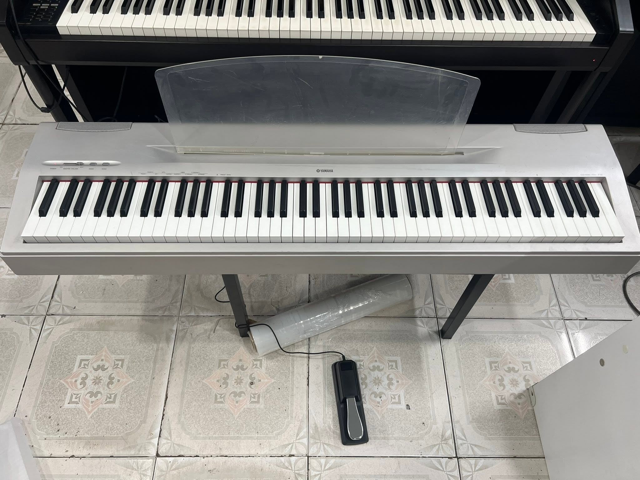 Đàn Piano Điện Yamaha P60S