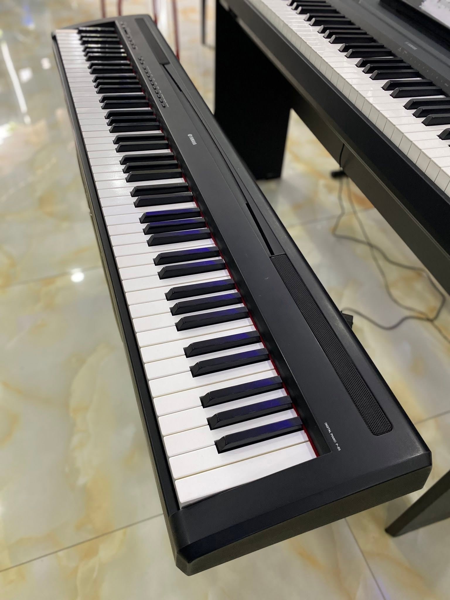 Yamaha P85 Piano