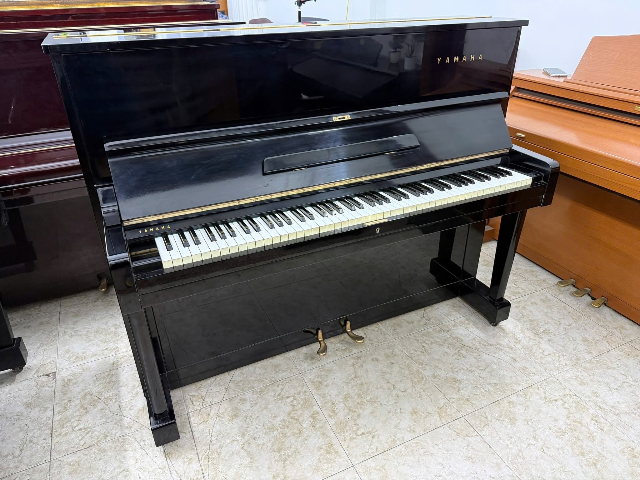 Đàn Piano Cơ Upright Yamaha U1D