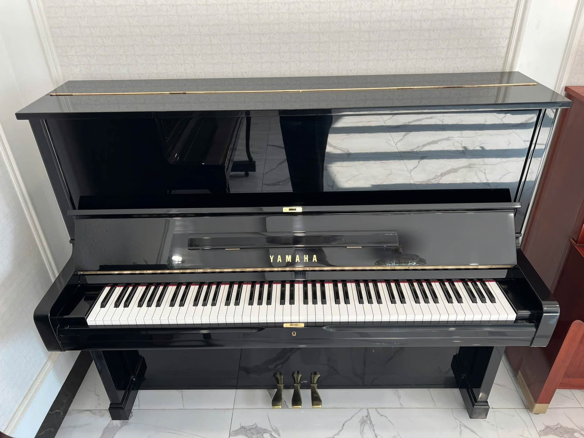 Đàn Piano Cơ Yamaha U2A