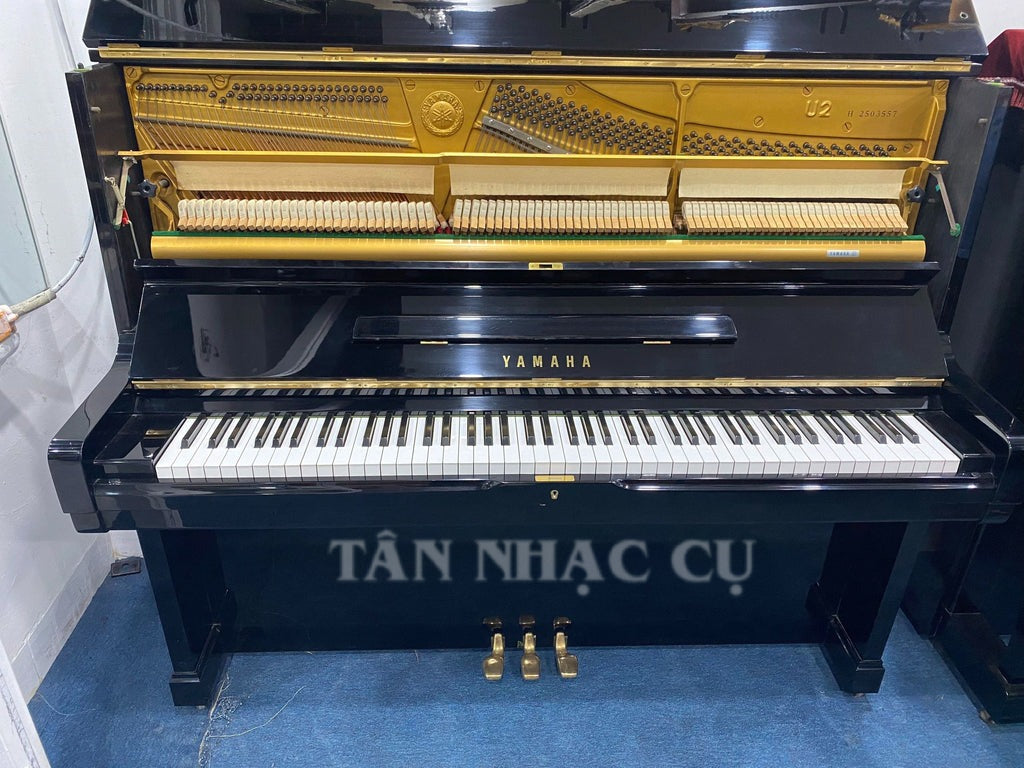 Yamaha U2H Piano