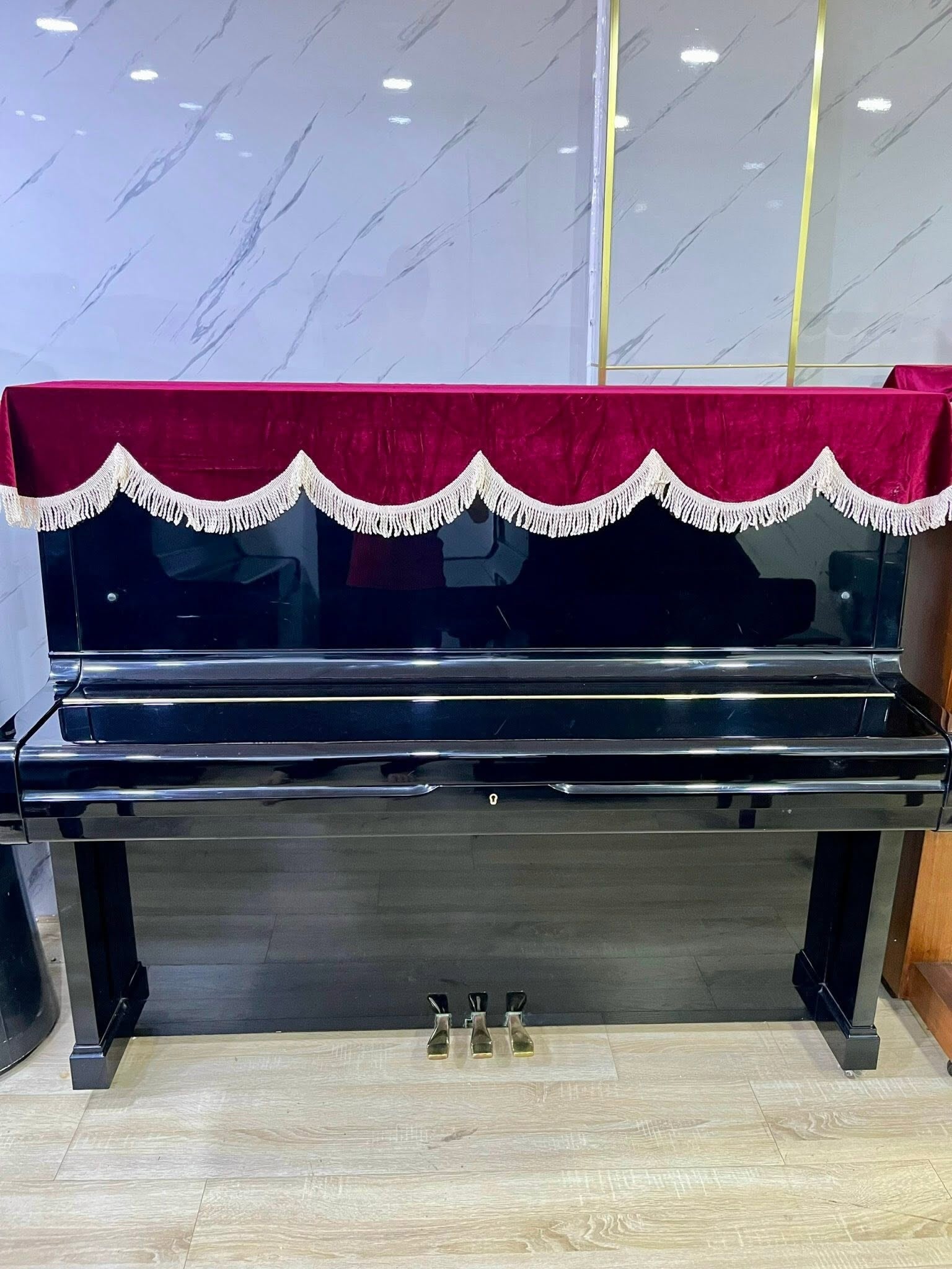 Đàn Piano Cơ Upright Yamaha U2M