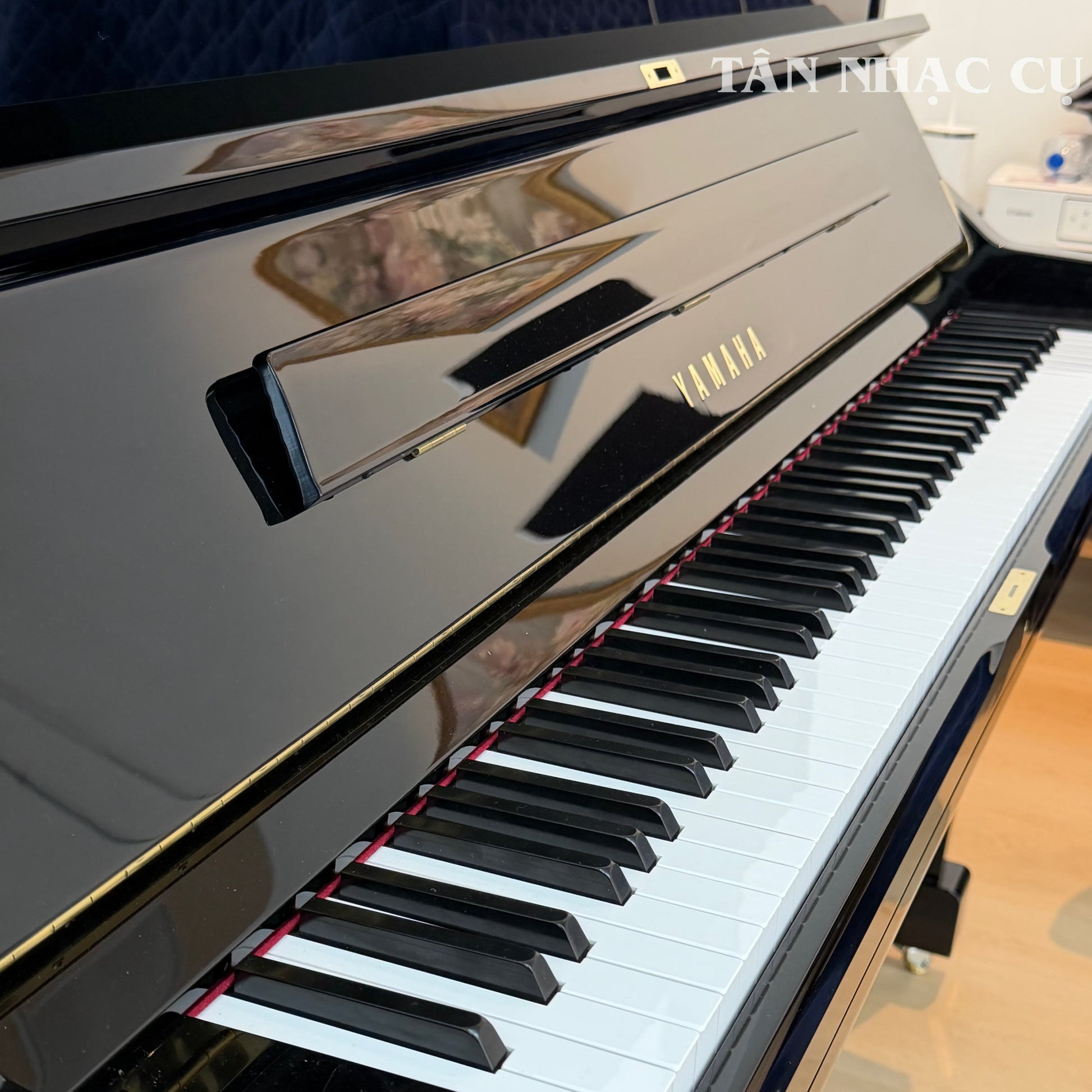 Logo Yamaha đàn piano yamaha u3 upright mới tại Tân Nhạc Cụ