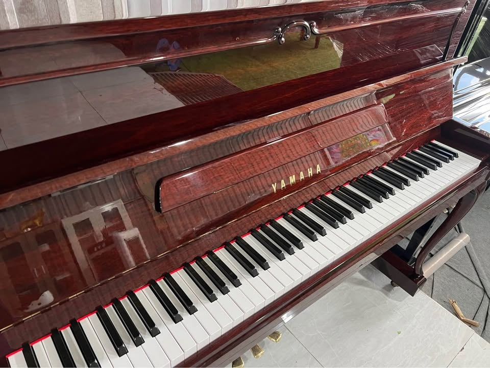 Đàn Piano Cơ Yamaha W116SC