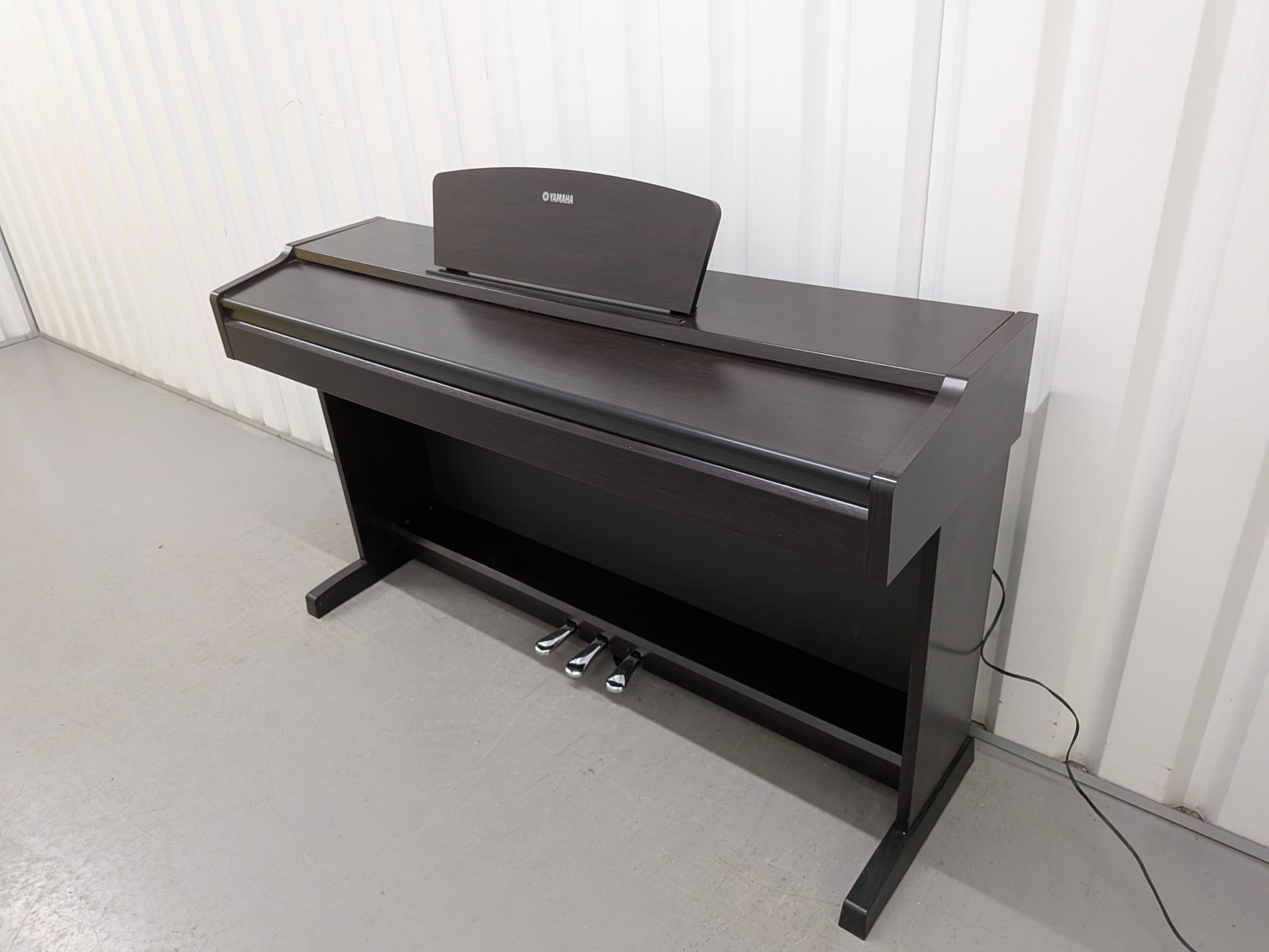 Đàn Piano Điện Yamaha YDP131