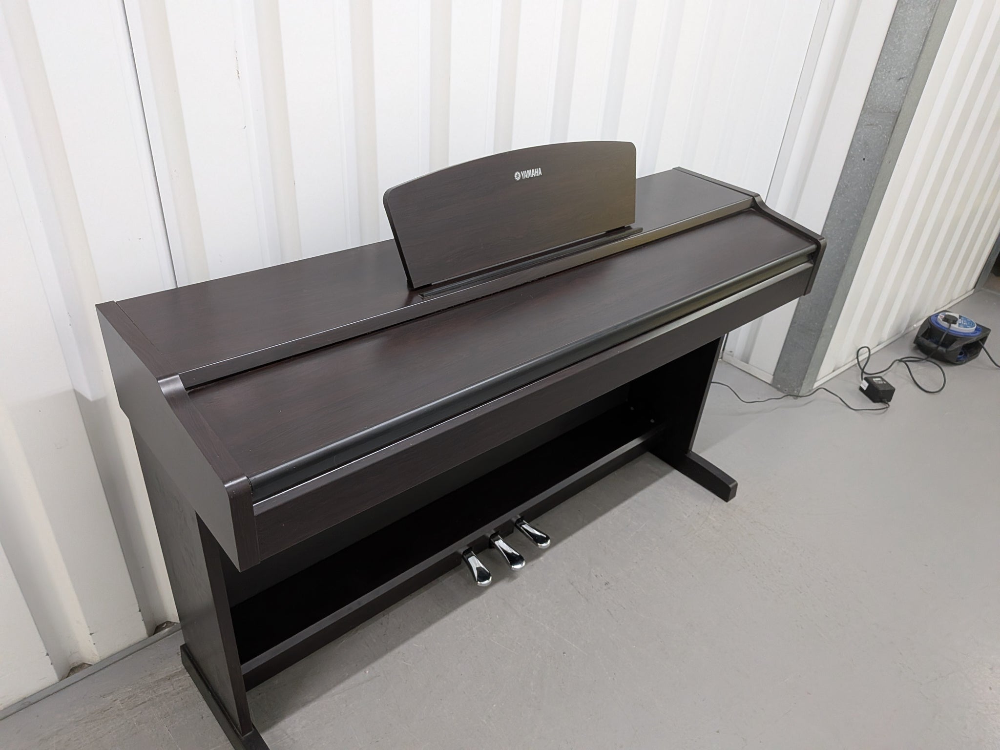 Đàn Piano Điện Yamaha YDP131