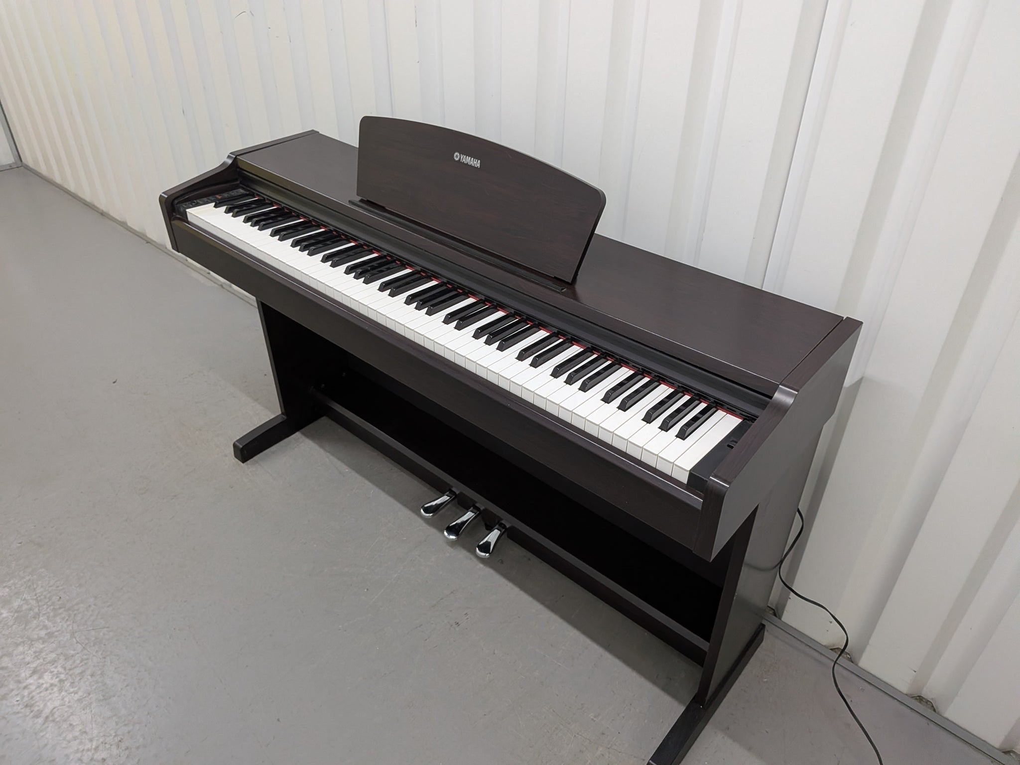 Đàn Piano Điện Yamaha YDP131