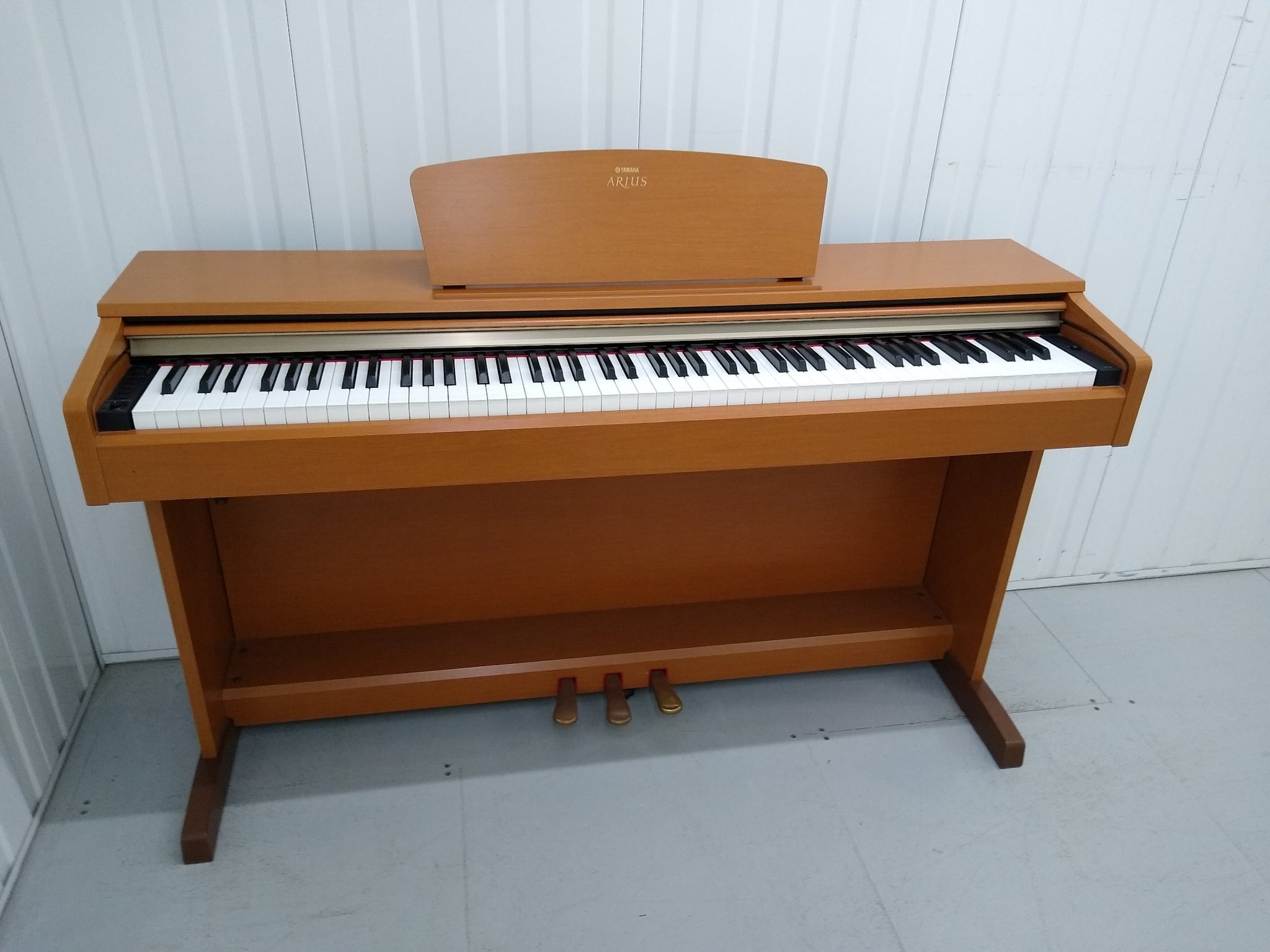 Đàn Piano Điện Yamaha YDP160