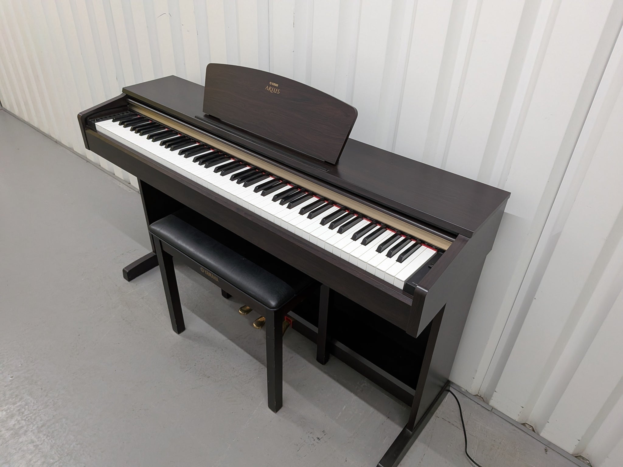 Đàn Piano Điện Yamaha YDP160