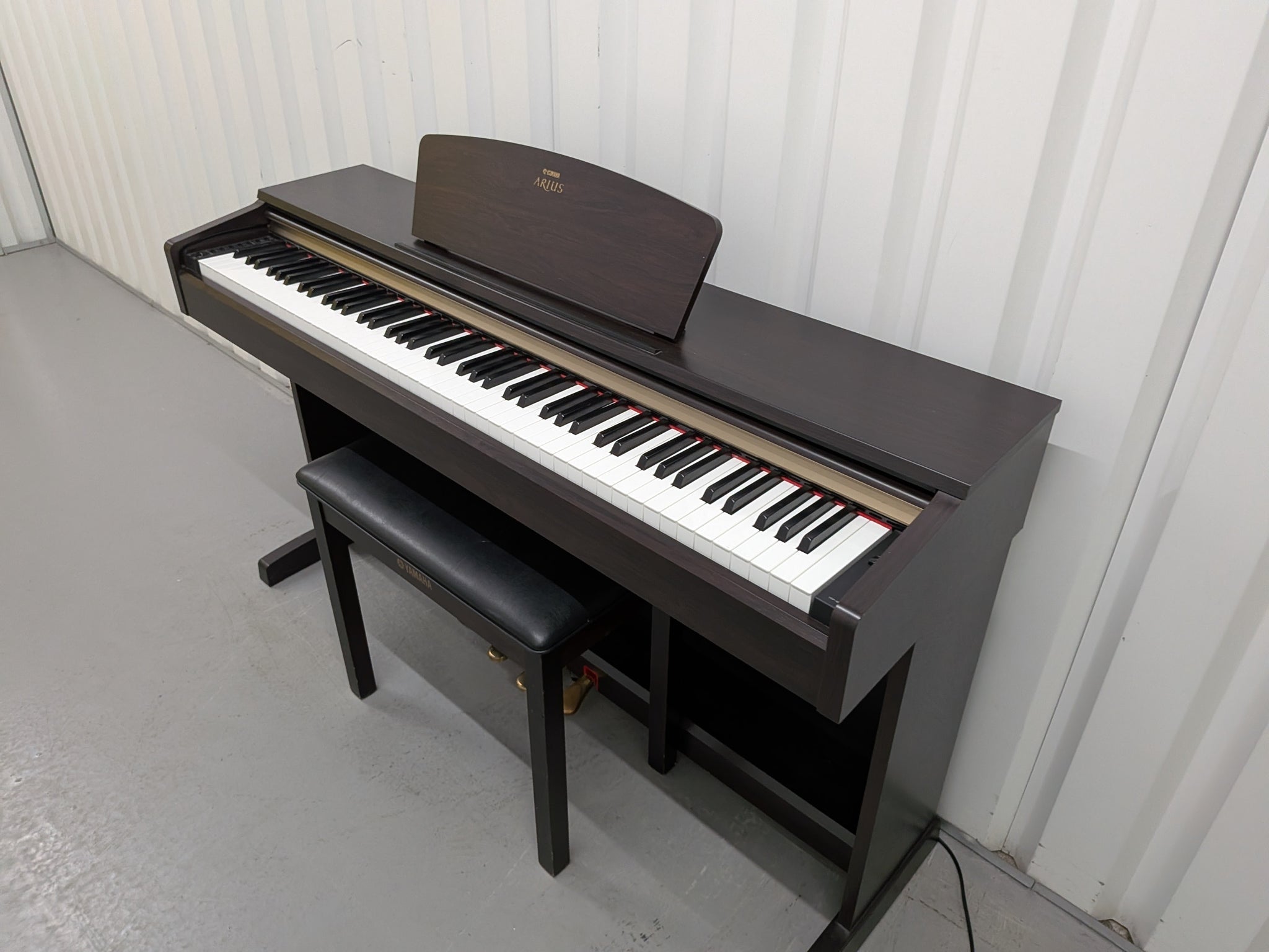 Đàn Piano Điện Yamaha YDP160