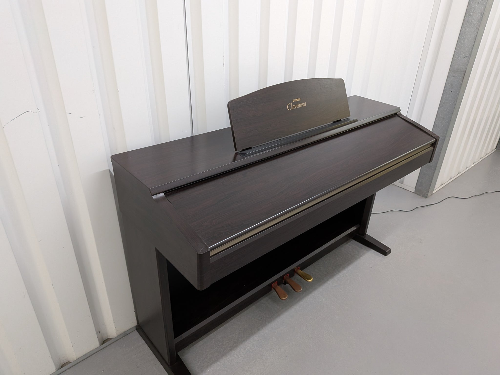 Đàn Piano Điện Yamaha YDP223