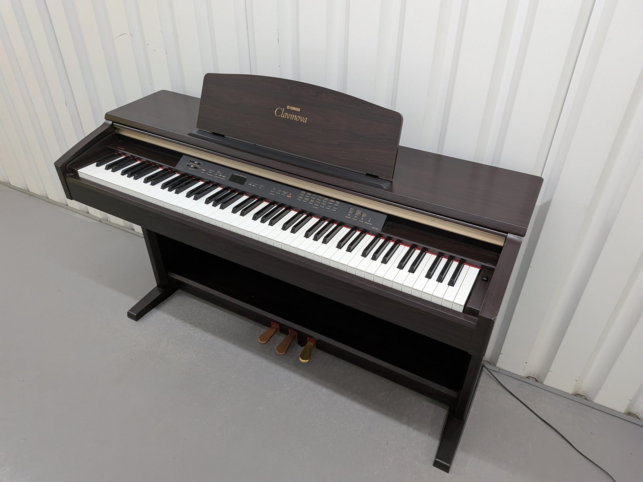 Đàn Piano Điện Yamaha YDP223