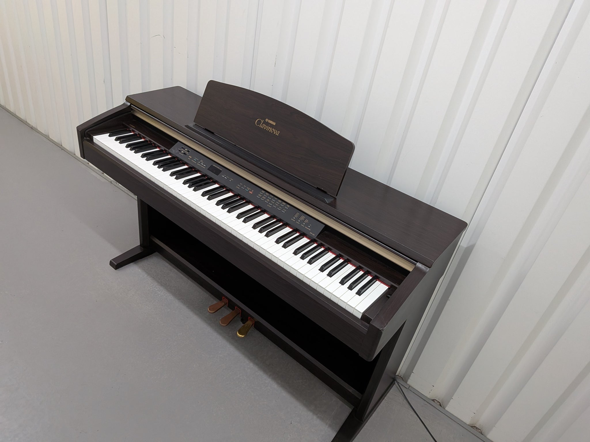Đàn Piano Điện Yamaha YDP223