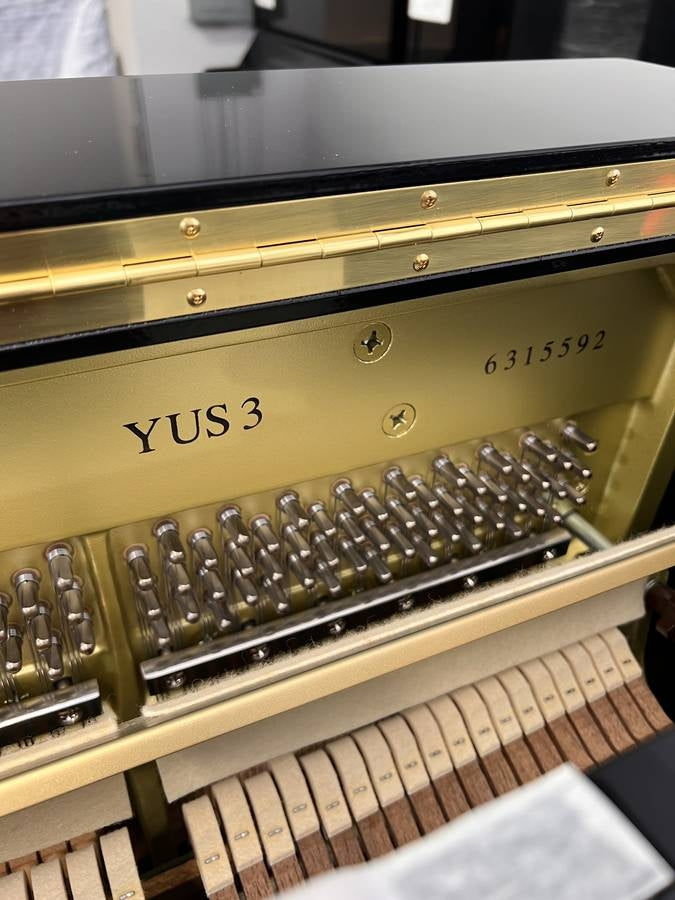 Đàn Piano Cơ Yamaha YUS3 - Used