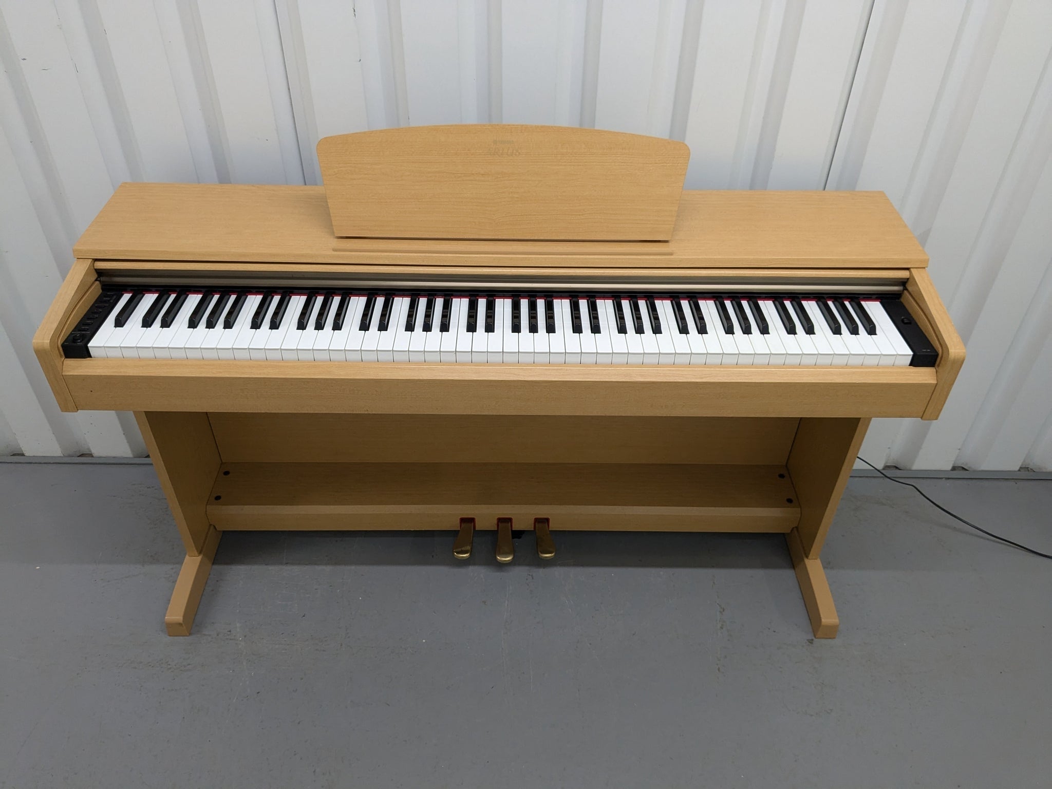 Đàn Piano Điện Yamaha YDP161