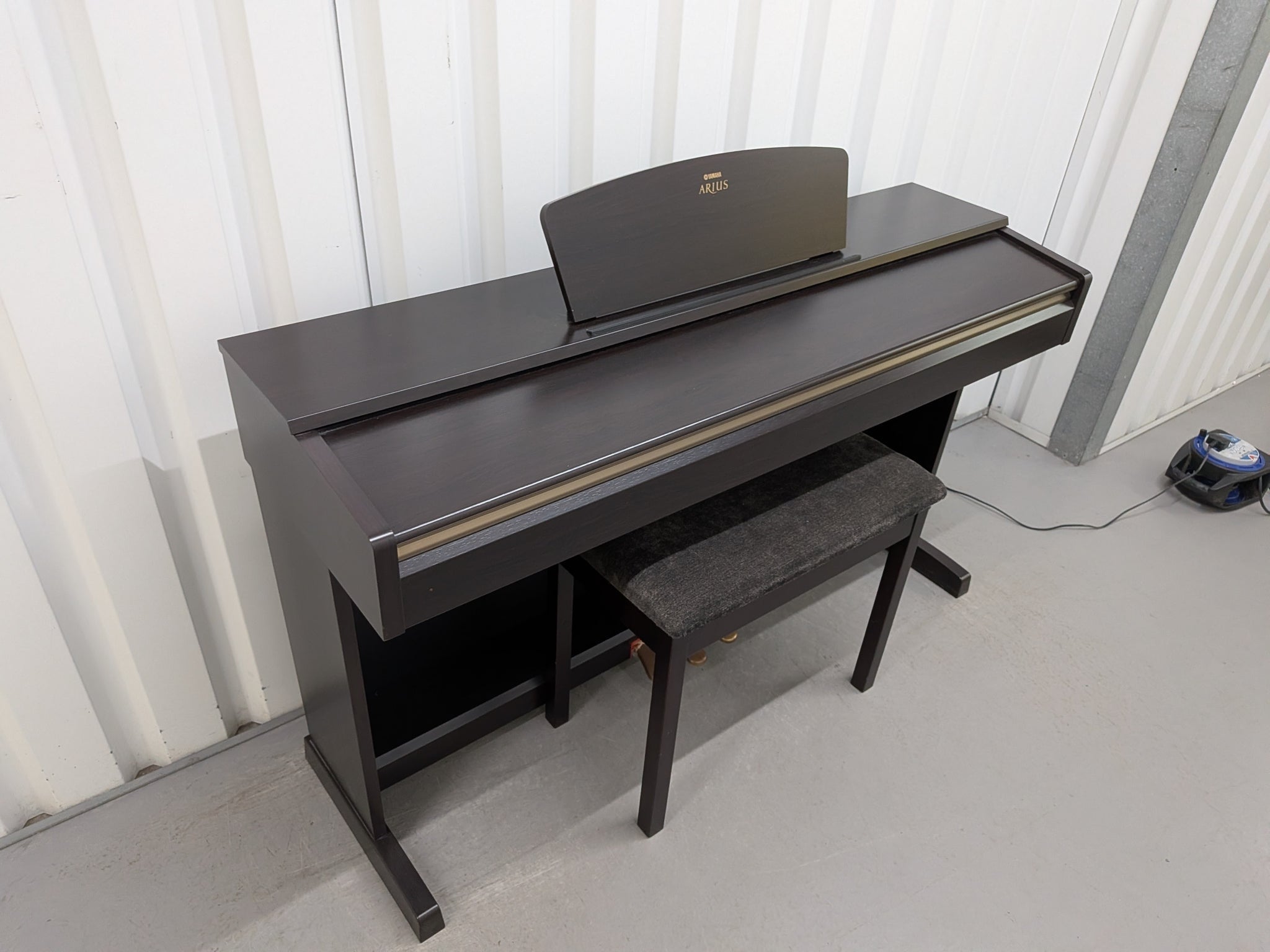 Đàn Piano Điện Yamaha YDP161