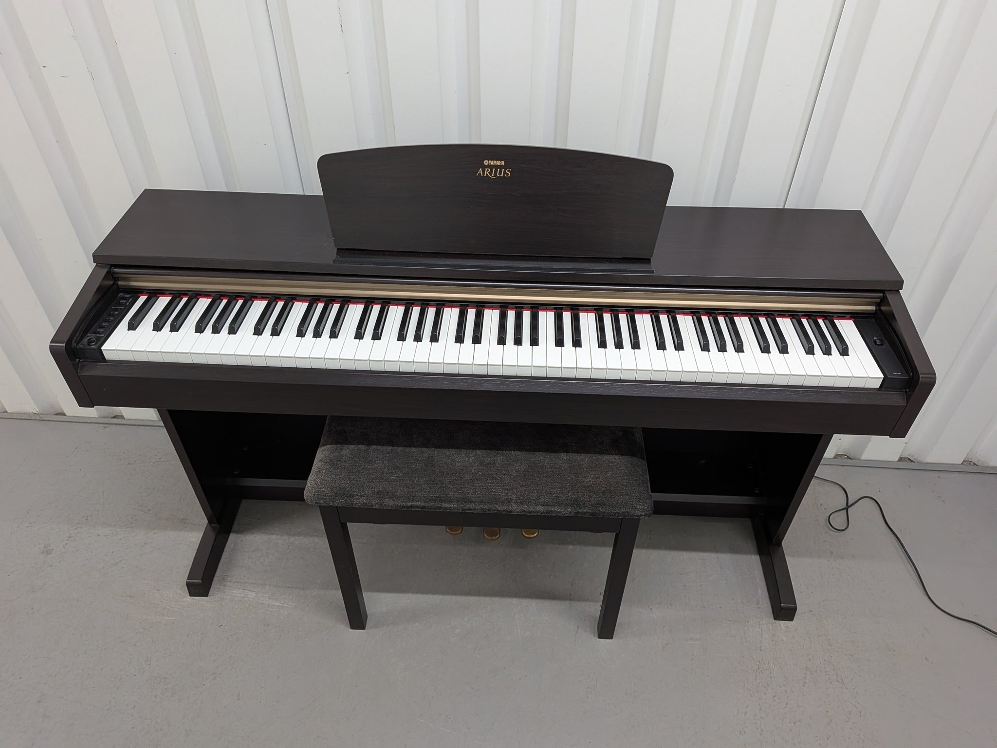 Đàn Piano Điện Yamaha YDP161