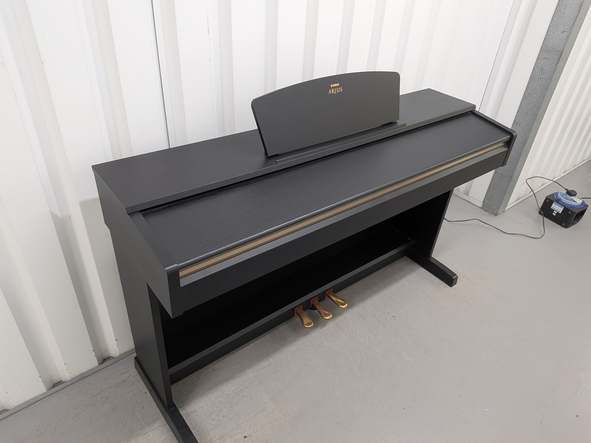 Đàn Piano Điện Yamaha YDP161