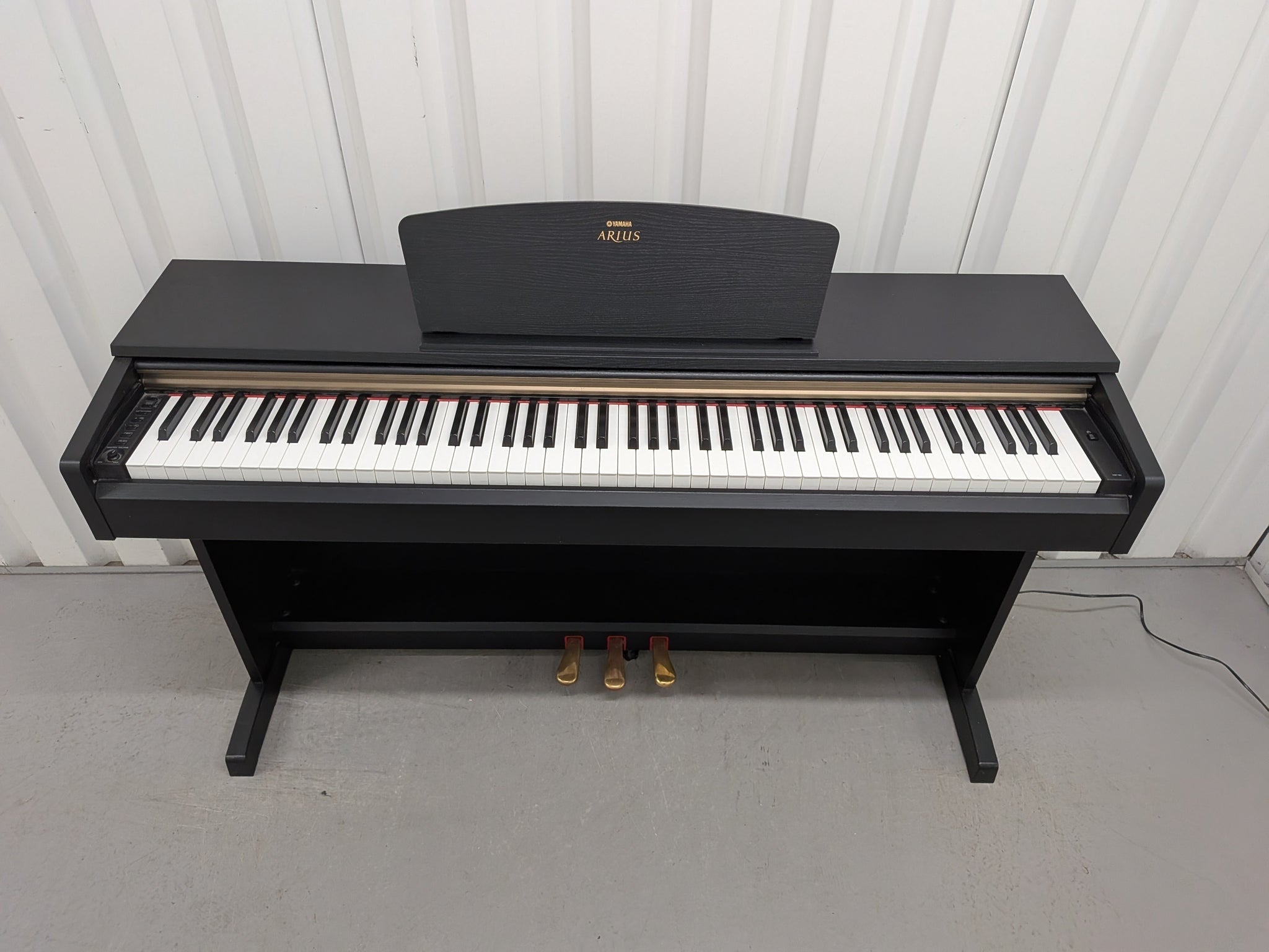Đàn Piano Điện Yamaha YDP161