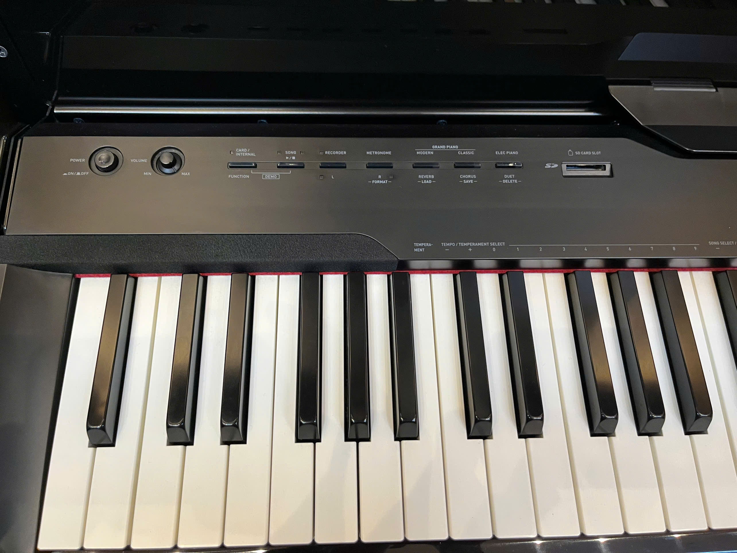 Đàn Piano Điện Casio PX830PE (Đen Bóng)
