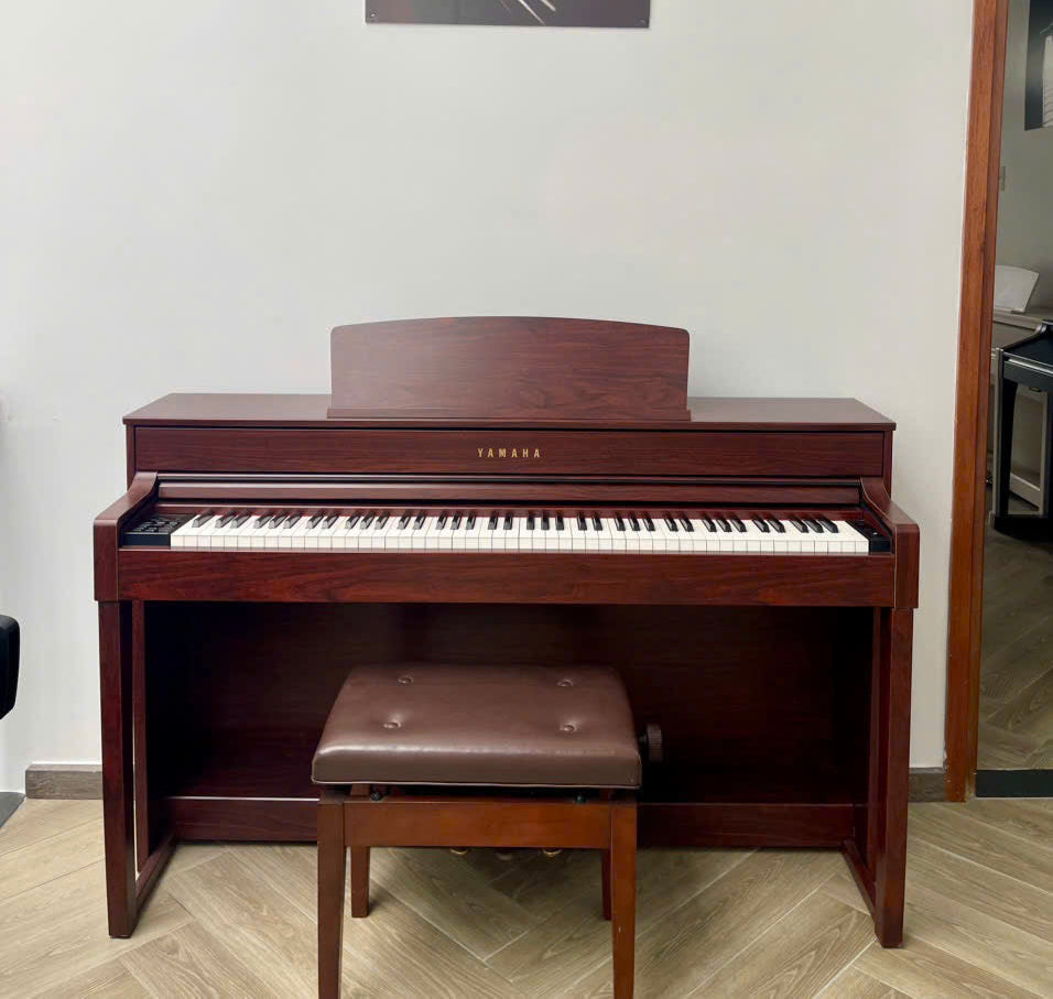 Đàn Piano Điện Yamaha CLP545M