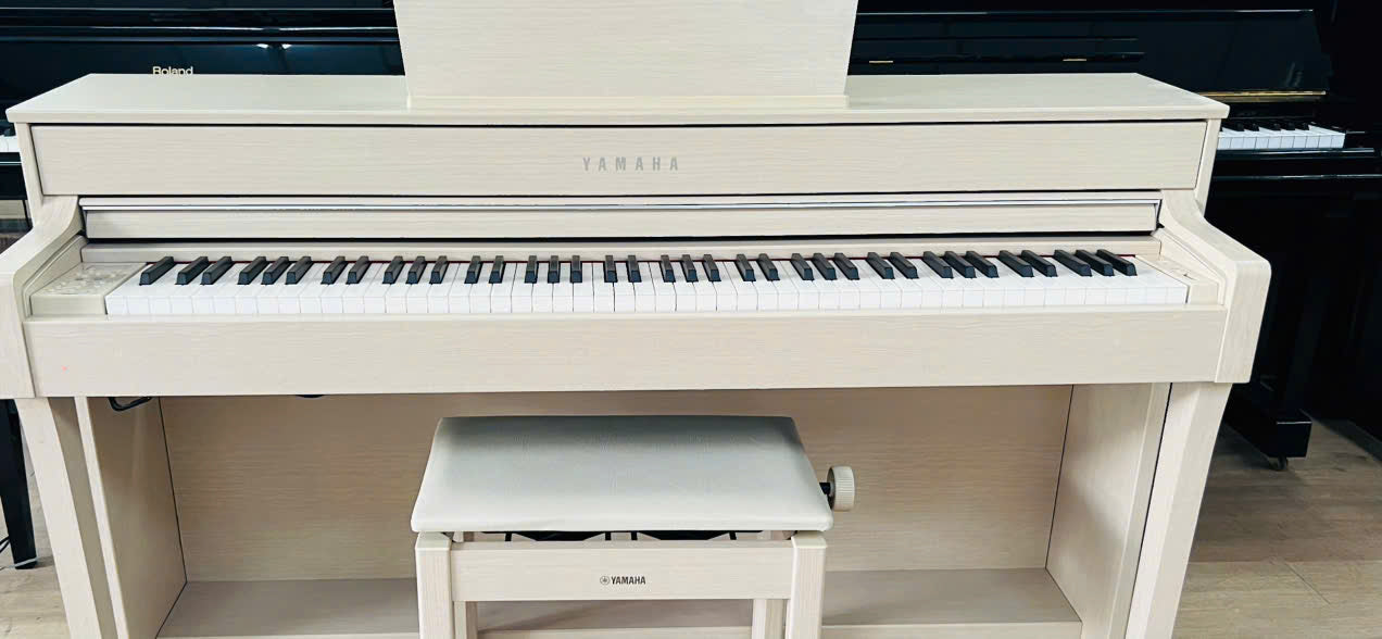 Đàn Piano Điện Yamaha CLP635