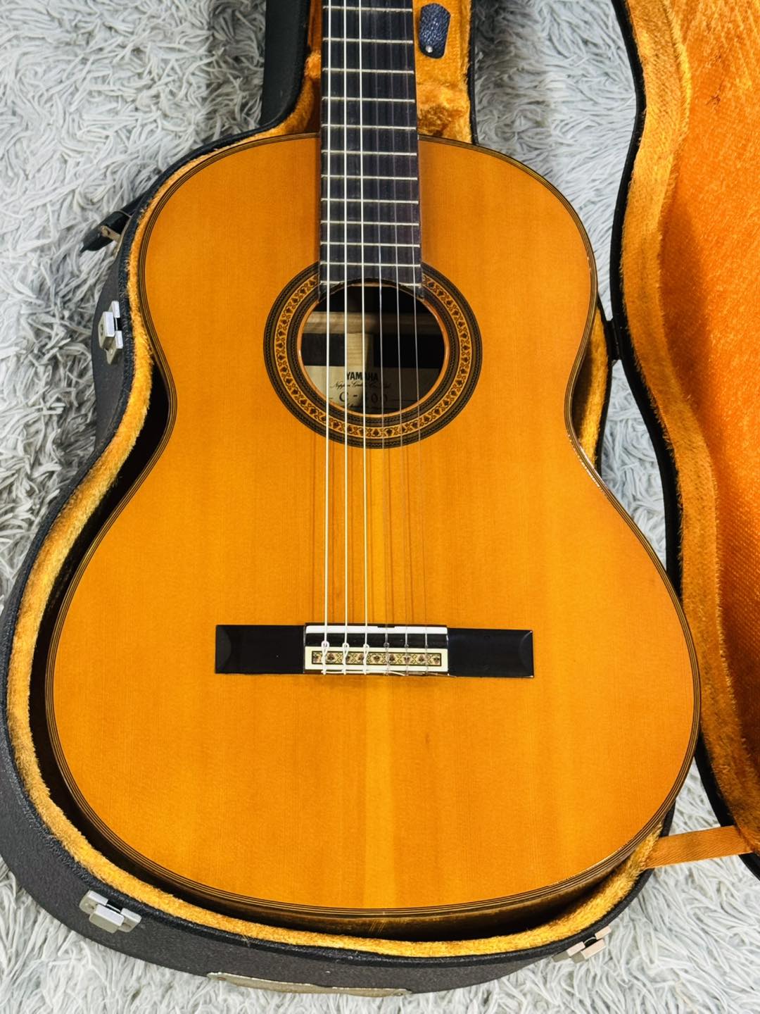 Đàn Guitar Classic Yamaha C400