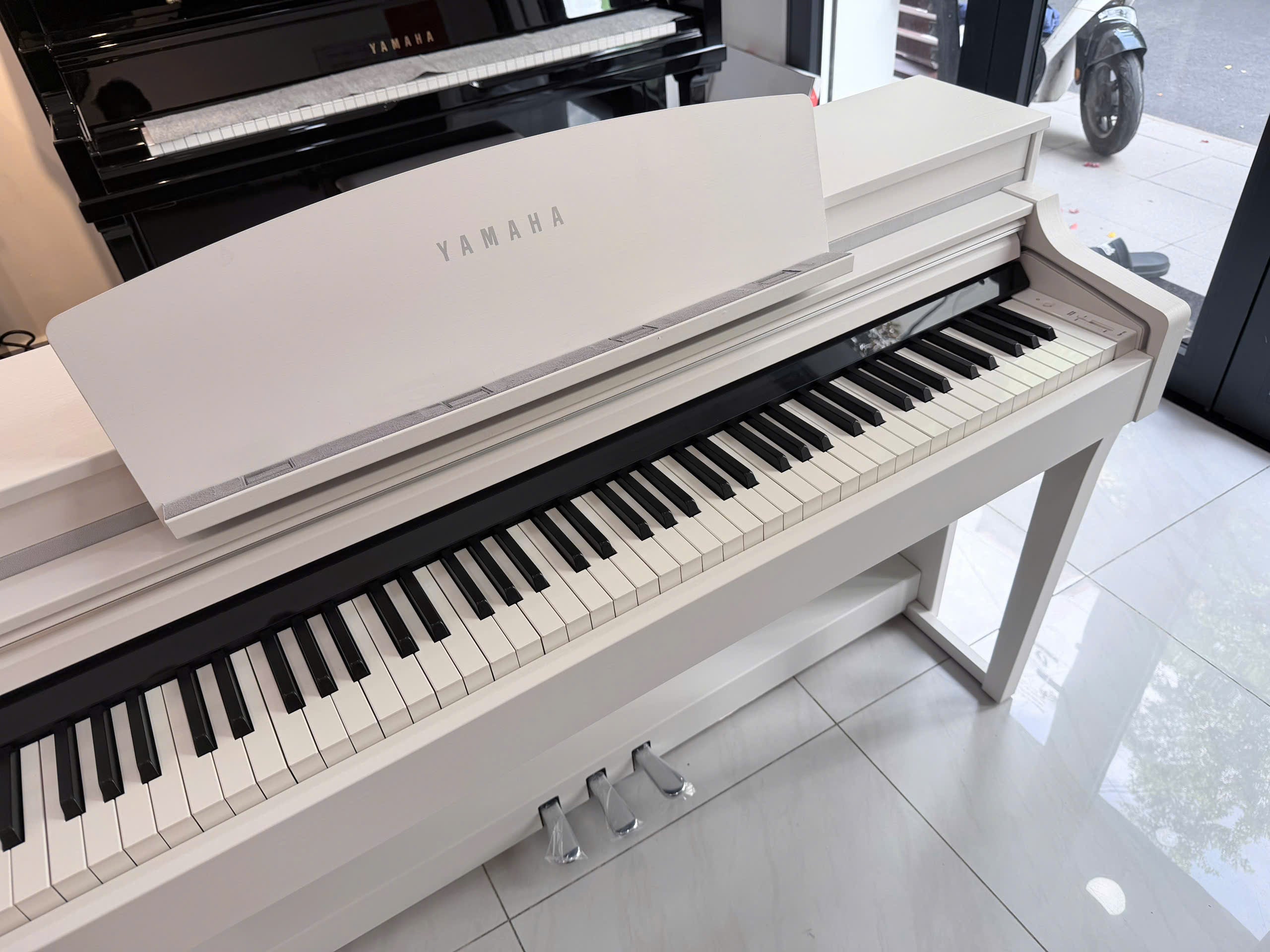 Đàn Piano Điện Yamaha CSP170