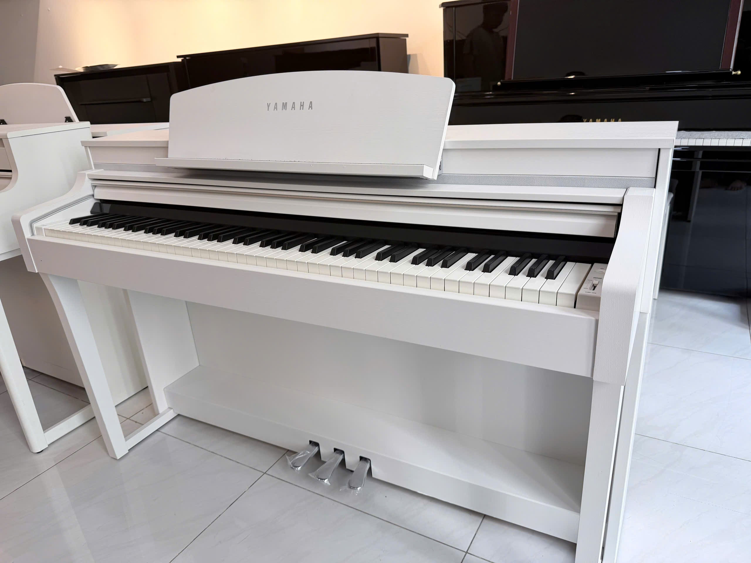 Đàn Piano Điện Yamaha CSP170