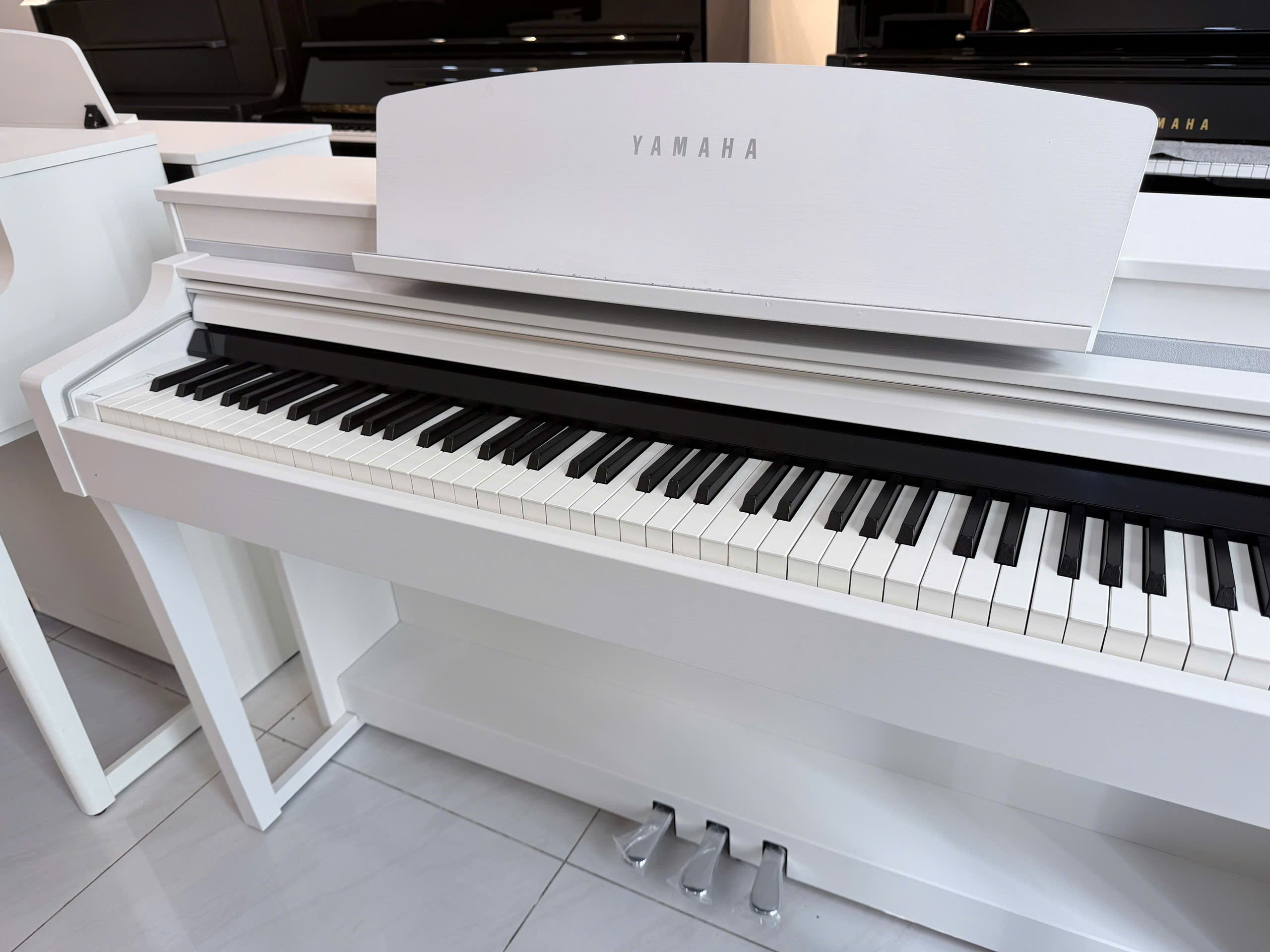 Đàn Piano Điện Yamaha CSP170