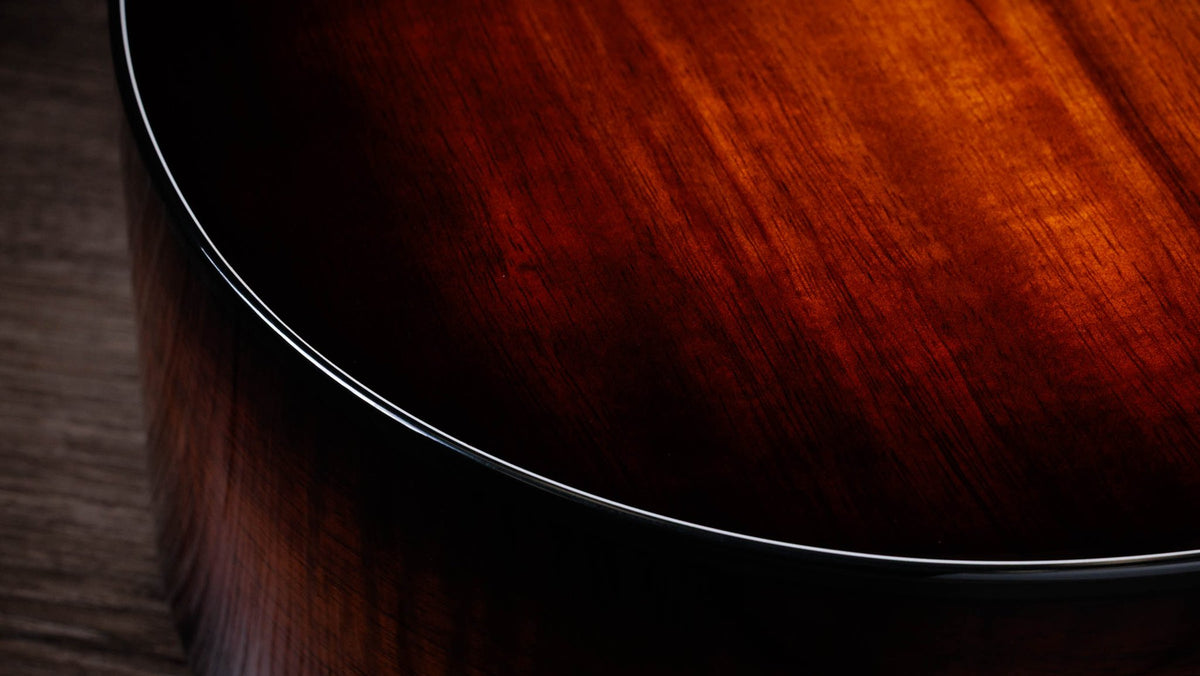 Đàn acoustic điện 10 dây Taylor 260ce-K DLX Bajo Quinto màu Shaded Edgeburst – cận thùng đàn mặt trước