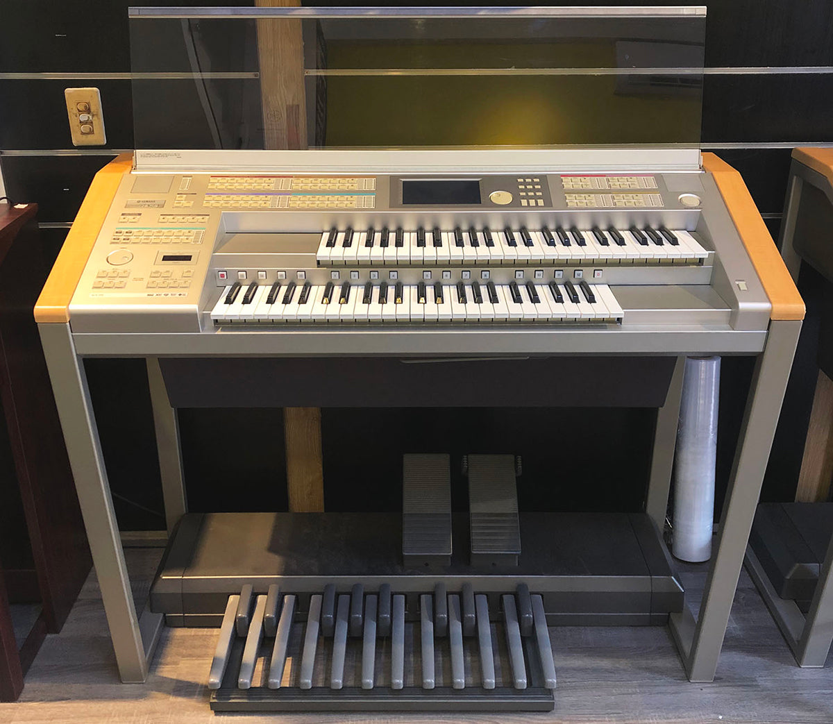 Đàn Yamaha Electone ELS01