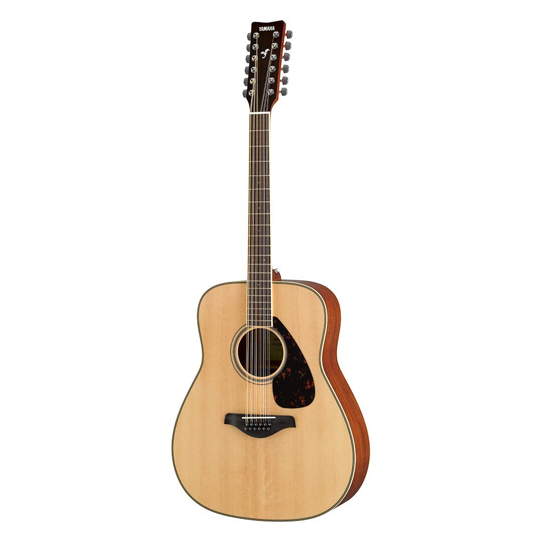 Đàn guitar acoustic 12 dây Yamaha FG820-12 màu Natural – mặt trước toàn thân