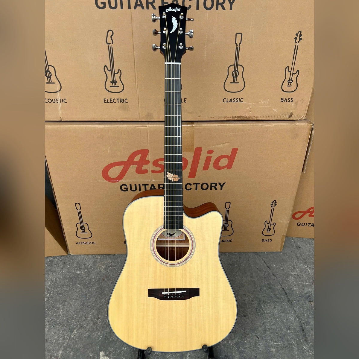 Đàn guitar acoustic Asolid 54GD Solid Top màu Natural – mặt trước toàn thân