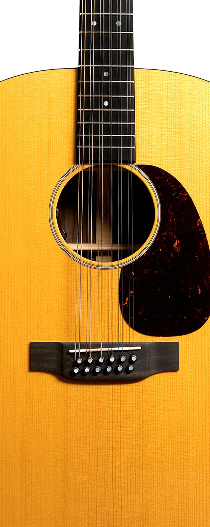 Đàn guitar acoustic điện 12 dây Martin Grand J-16E 12-String màu Vintage Tint – cận thùng đàn mặt trước