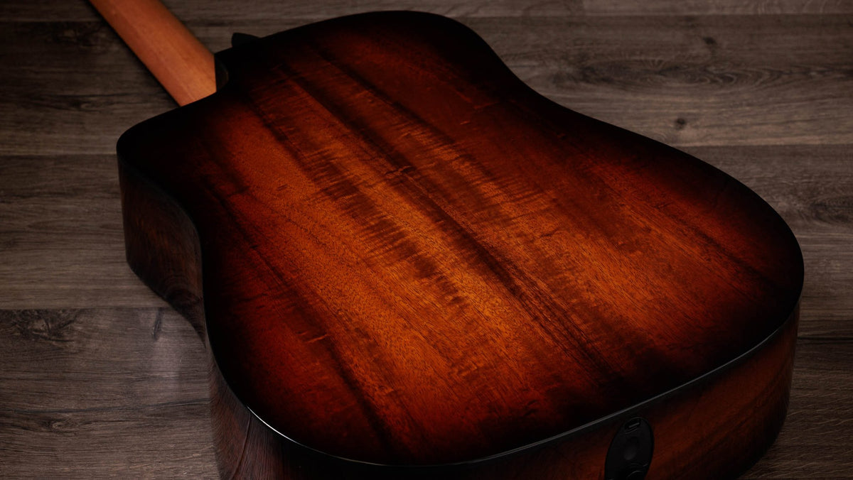 Đàn guitar acoustic điện 12 dây Taylor 260ce-K DLX Doce Doble màu Shaded Edgeburst – thùng đàn chụp nghiêng