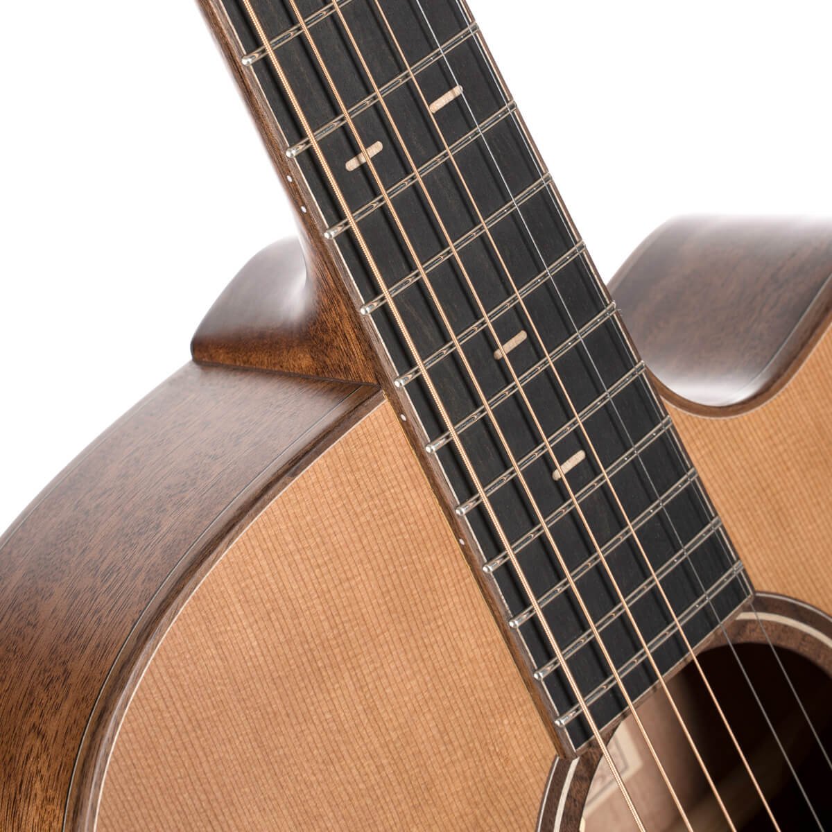 Đàn guitar acoustic điện Cort Flow-OC màu Natural Satin – cận cần đàn và mặt phím