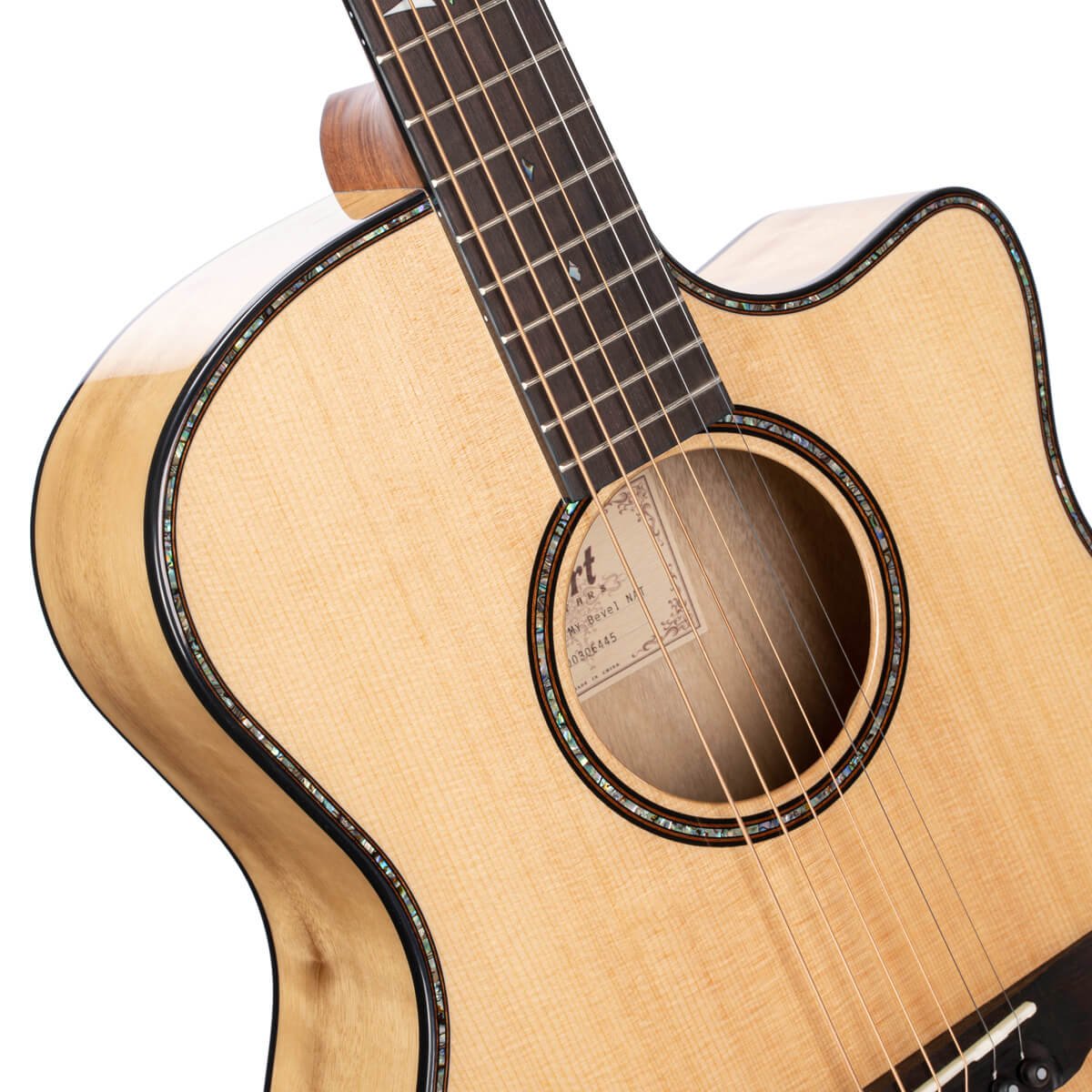 Đàn guitar acoustic điện Cort GA-MY Bevel màu Natural Gloss – cận thùng đàn mặt trước