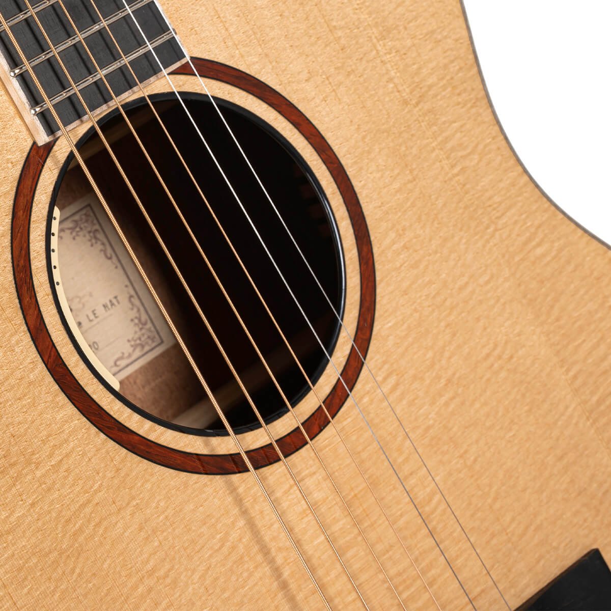 Đàn guitar acoustic điện Cort Little Forest Angel màu Natural Gloss – cận hoa văn viền lỗ thoát âm (rosette)