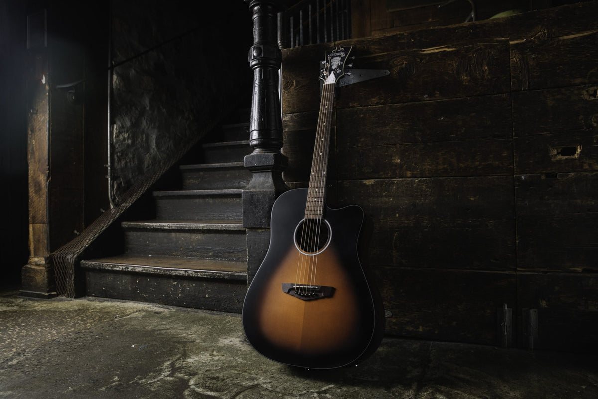 Đàn guitar acoustic điện D'Angelico Bowery LS màu Satin Vintage Sunburst – ảnh chụp thực tế