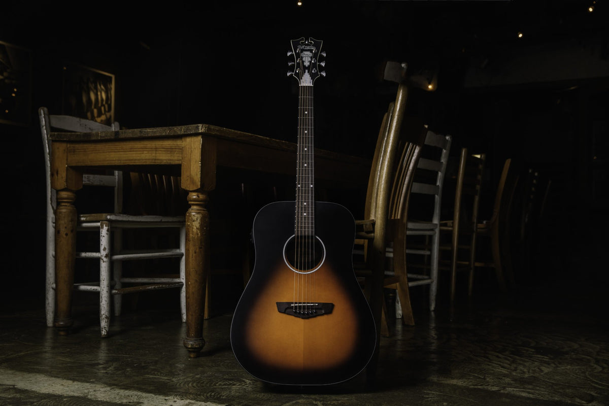Đàn guitar acoustic điện D'Angelico Lexington LS màu Satin Vintage Sunburst – ảnh chụp thực tế