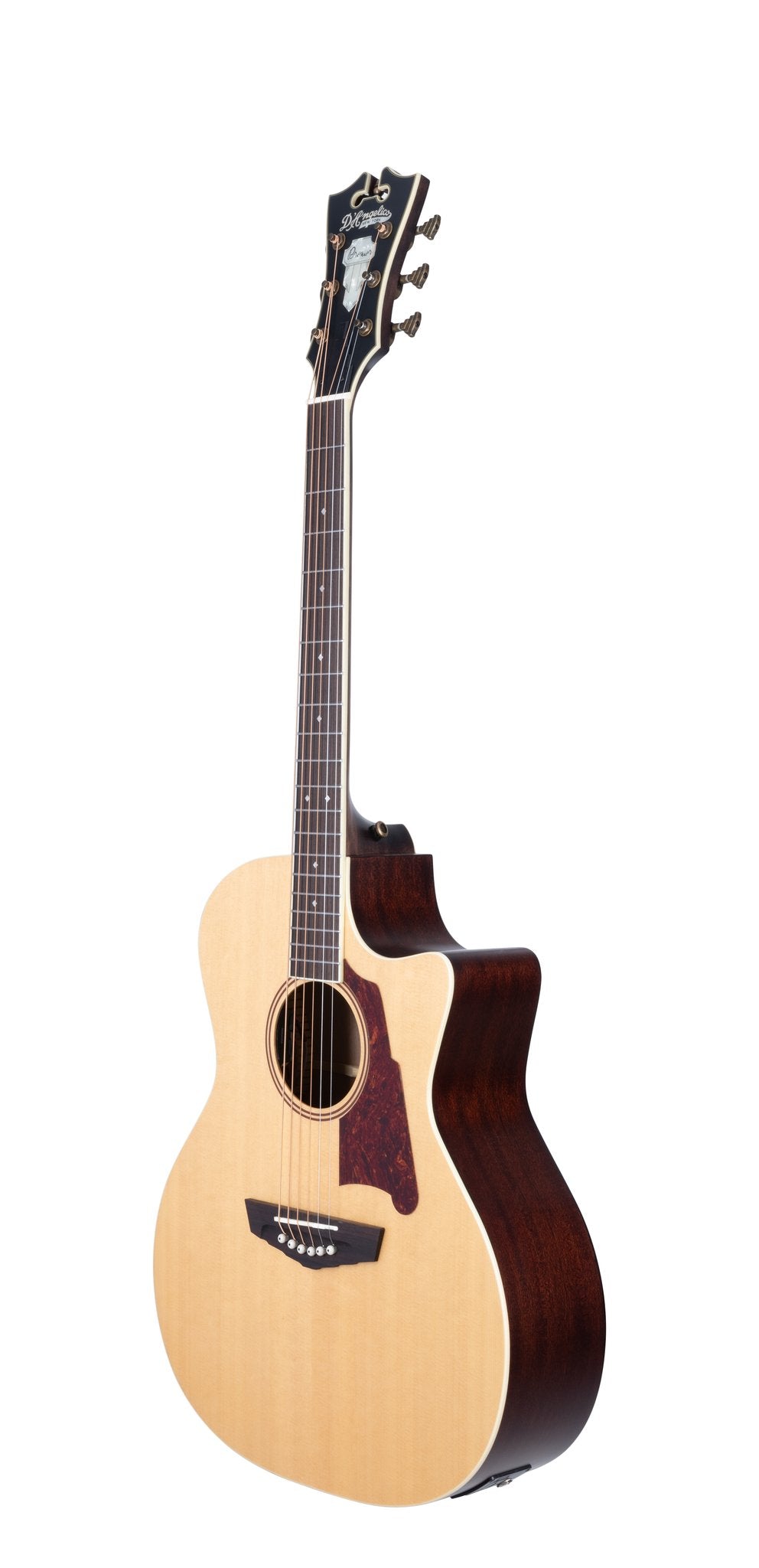 Đàn guitar acoustic điện D'Angelico Premier Gramercy màu Natural – góc nghiêng 3/4 toàn thân